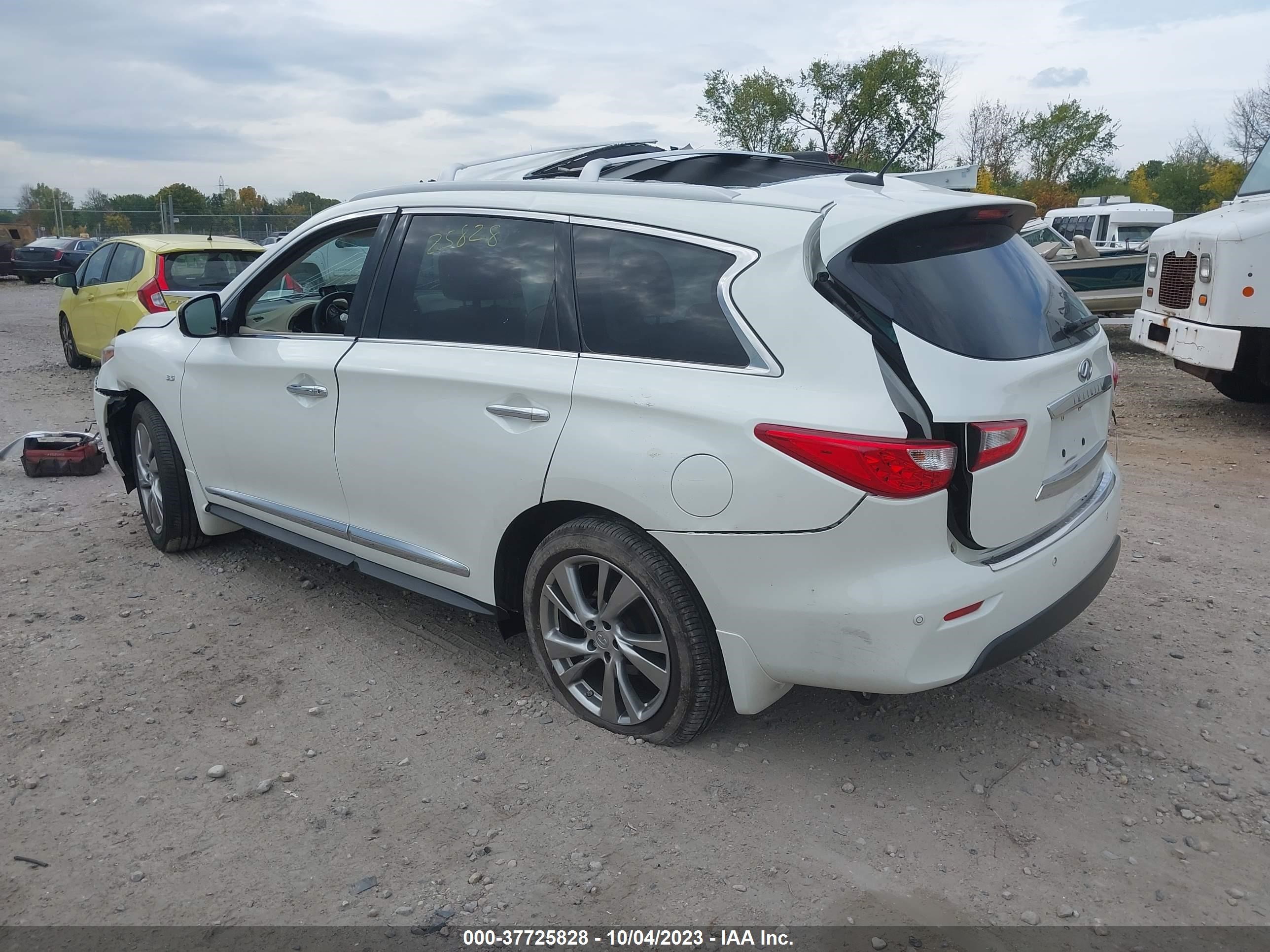 Photo 2 VIN: 5N1AL0MM7FC550999 - INFINITI QX60 