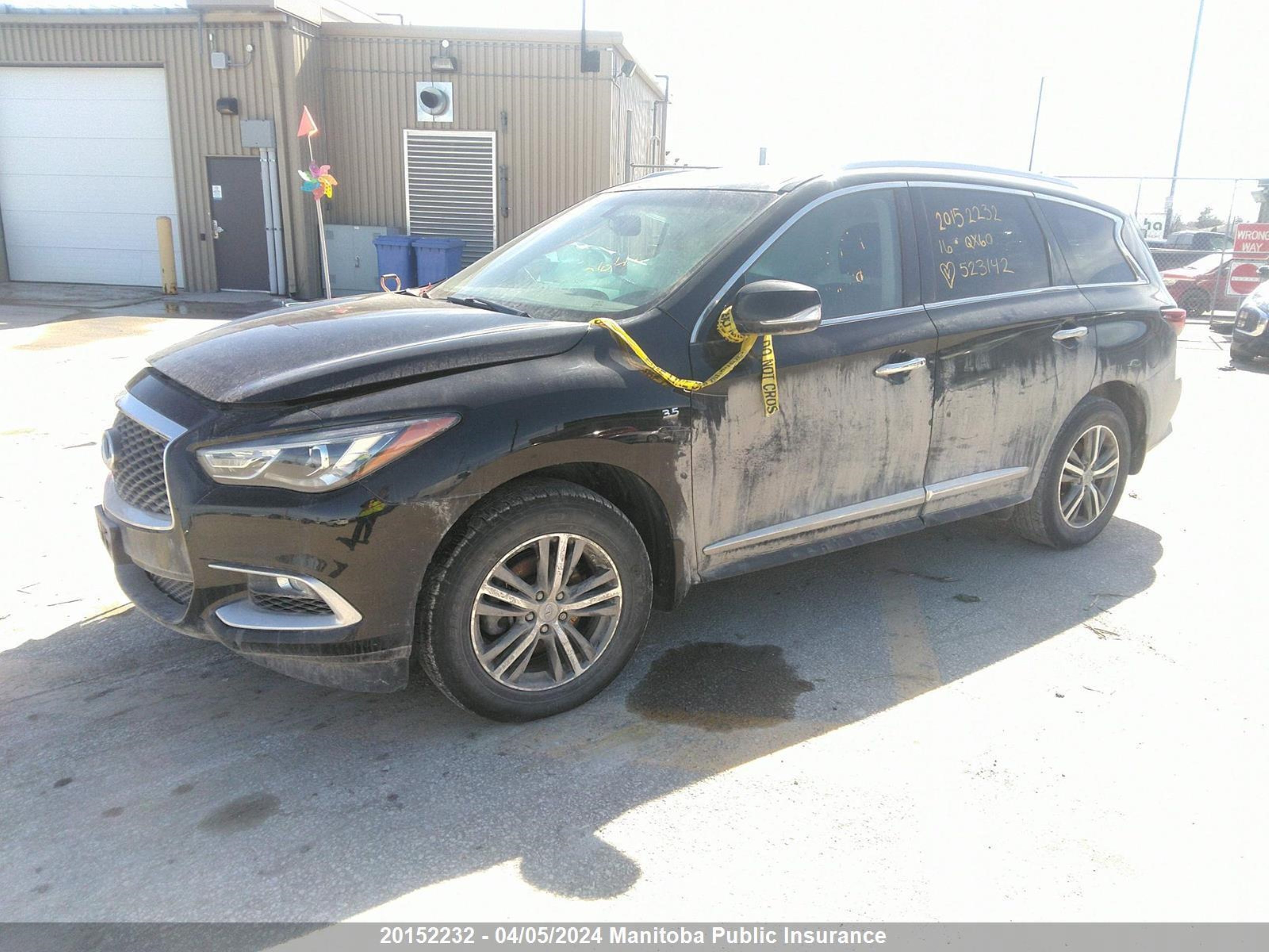 Photo 1 VIN: 5N1AL0MM7GC523142 - INFINITI QX60 