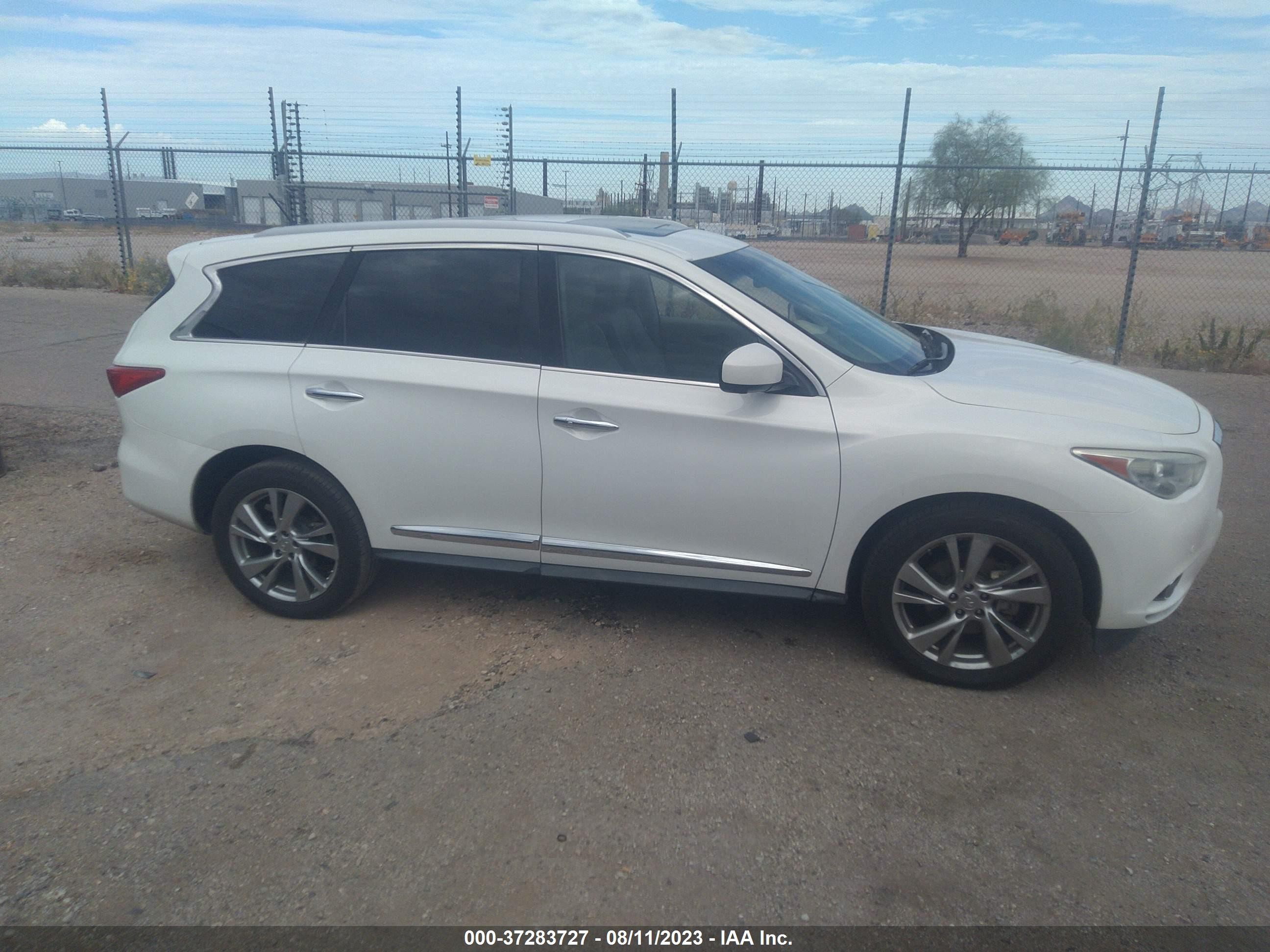 Photo 12 VIN: 5N1AL0MN4DC327051 - INFINITI JX 