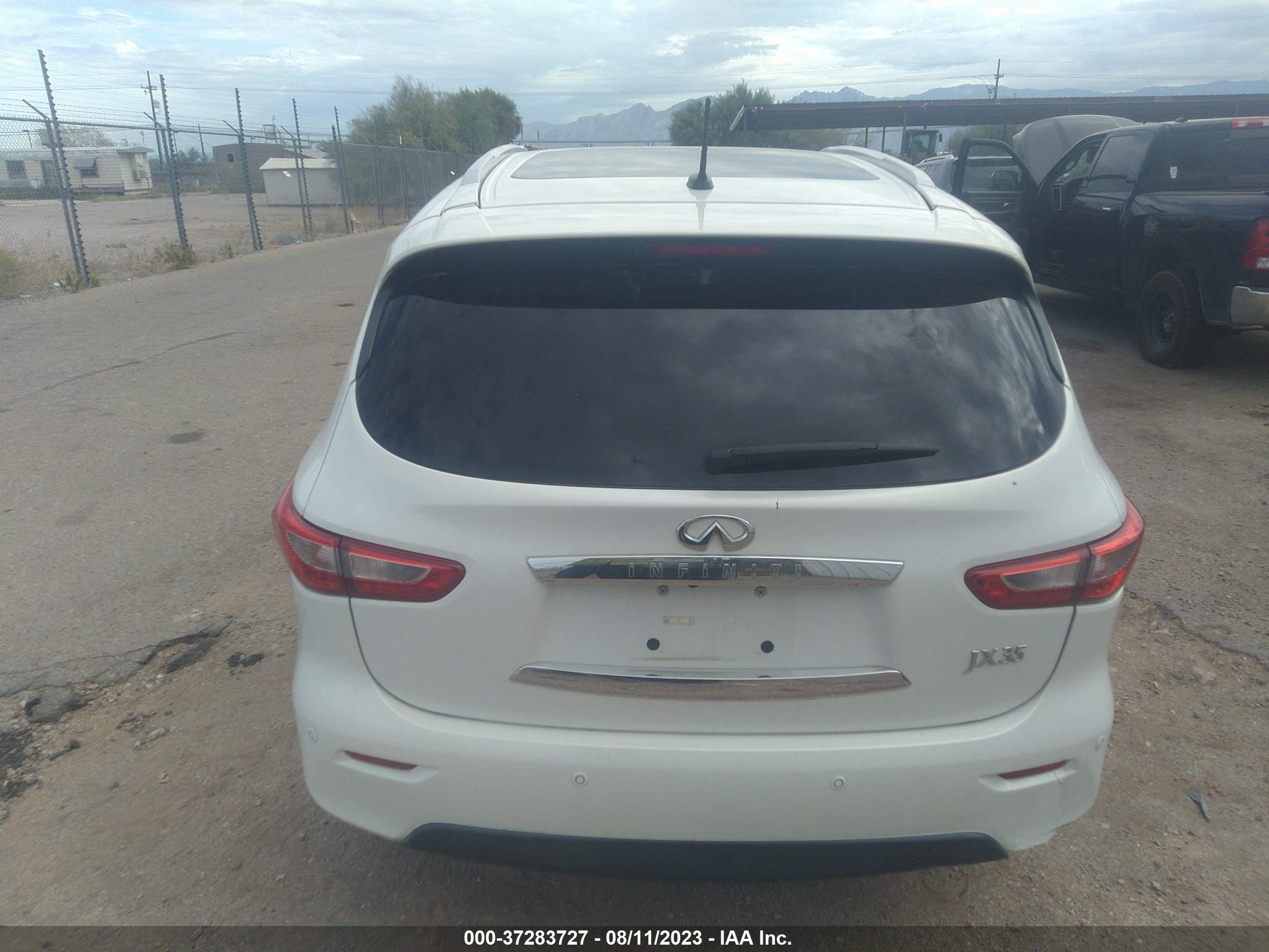 Photo 15 VIN: 5N1AL0MN4DC327051 - INFINITI JX 