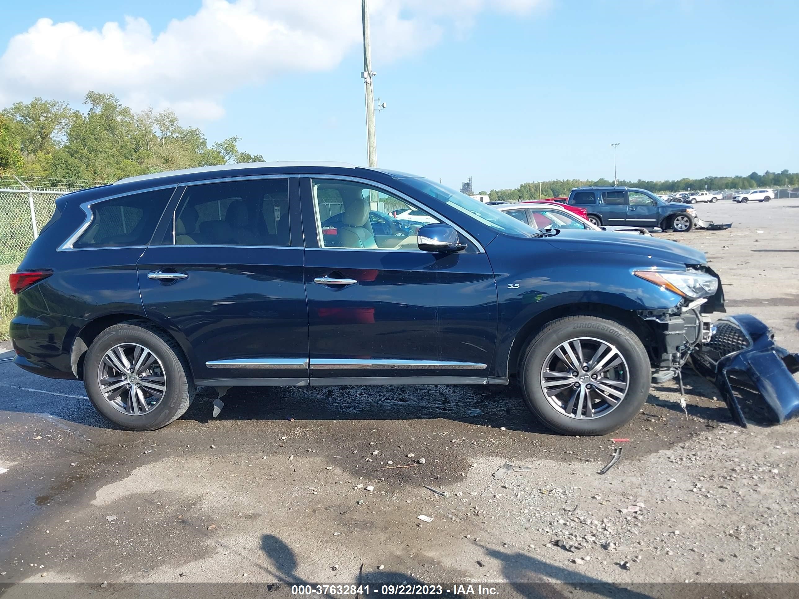 Photo 12 VIN: 5N1AL0MN5GC506963 - INFINITI QX60 