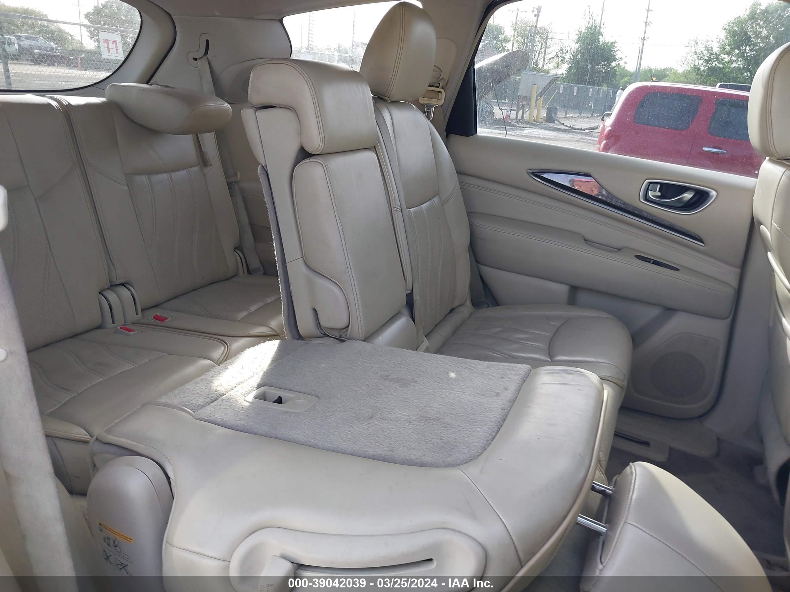 Photo 7 VIN: 5N1AL0MN7DC307716 - INFINITI JX 