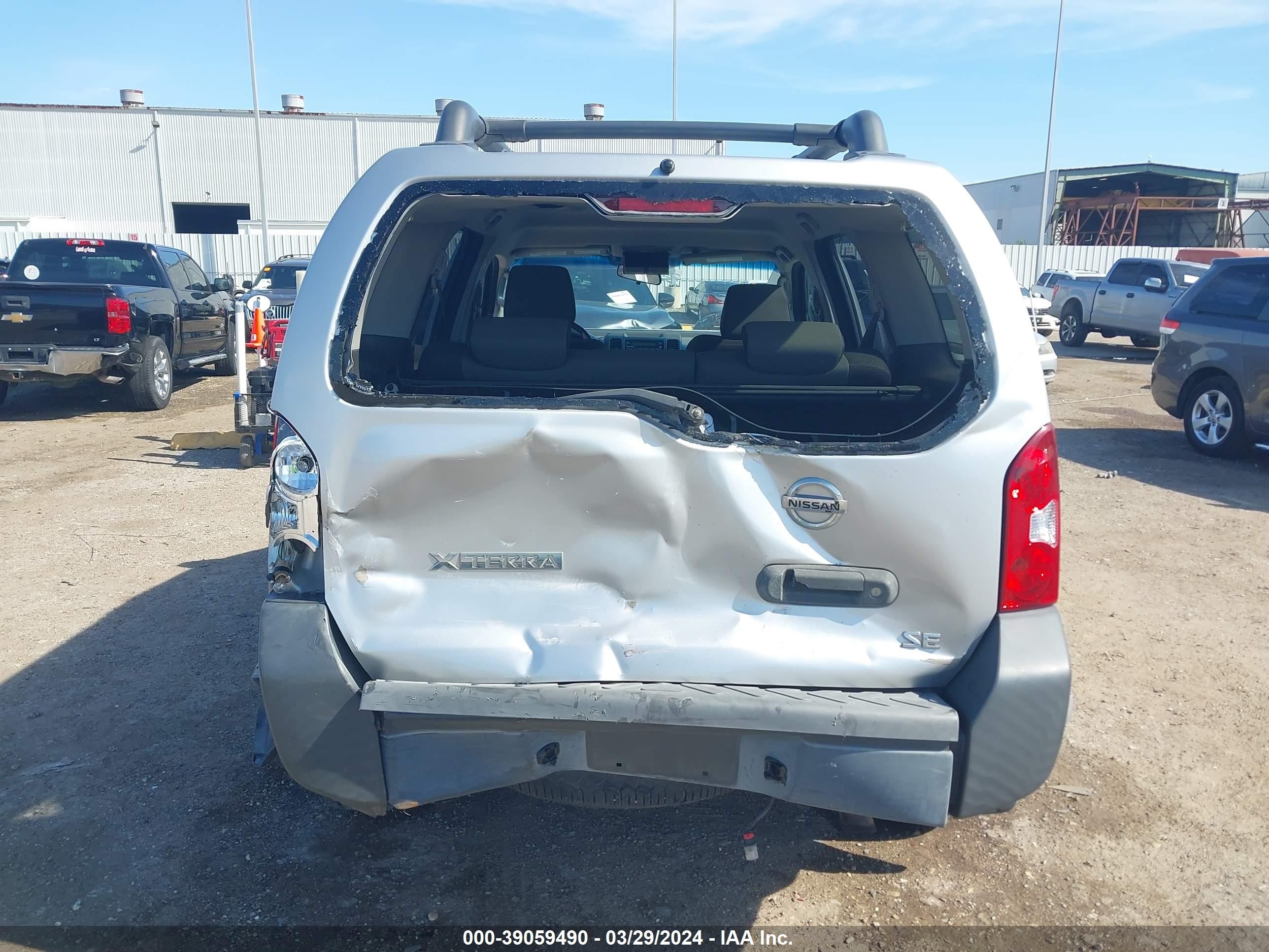 Photo 16 VIN: 5N1AN08U06C528105 - NISSAN XTERRA 