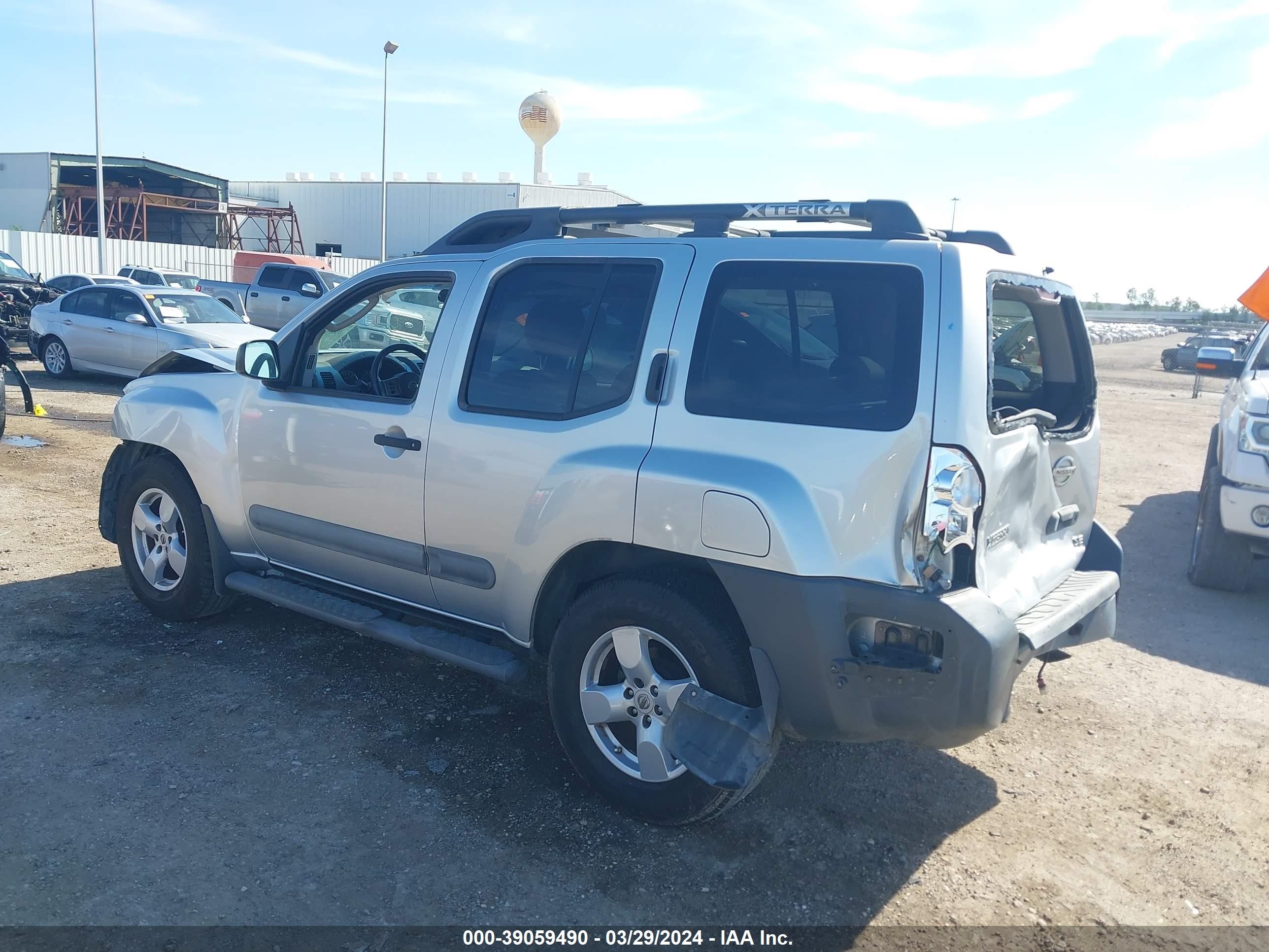 Photo 2 VIN: 5N1AN08U06C528105 - NISSAN XTERRA 