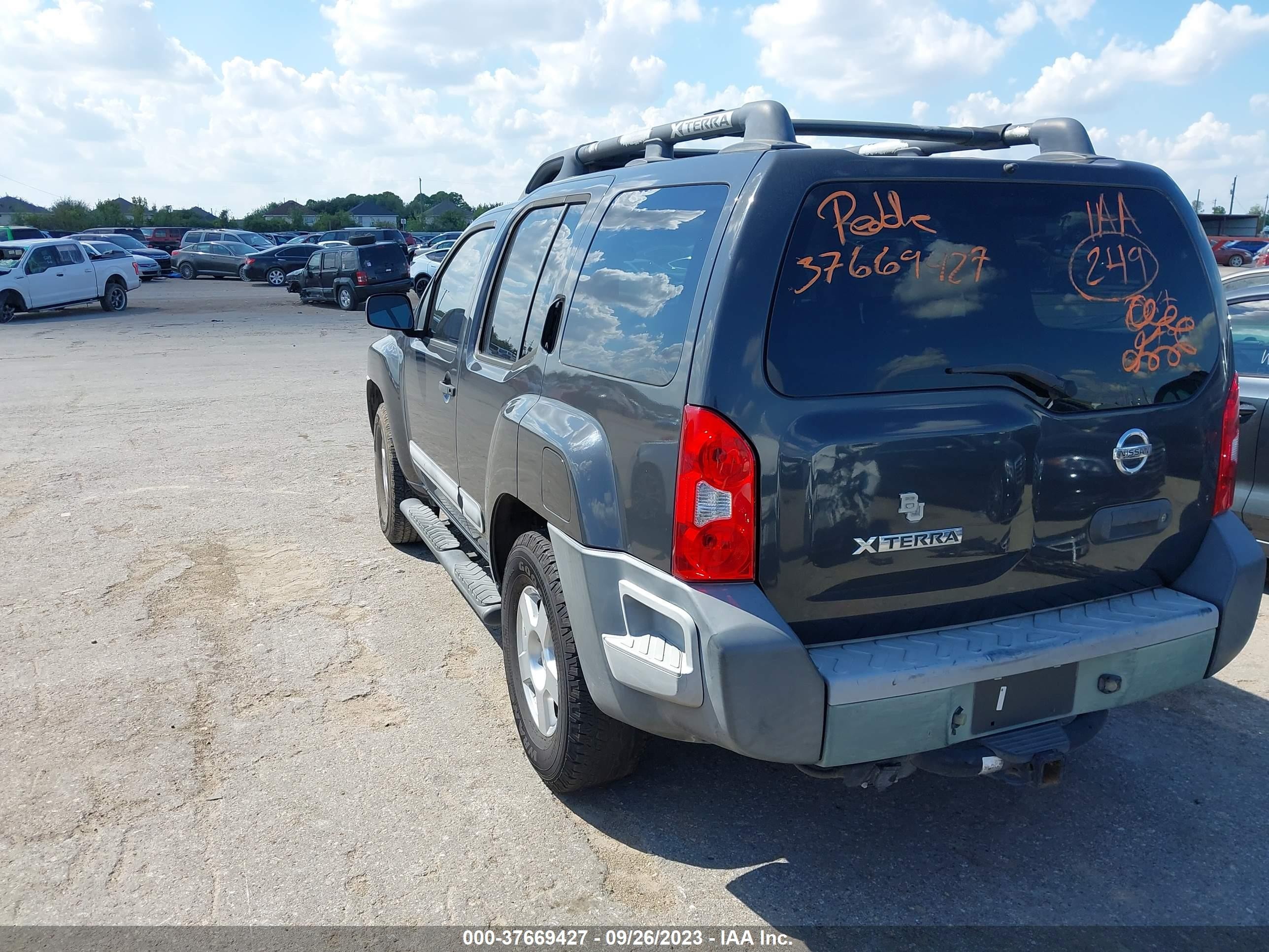 Photo 2 VIN: 5N1AN08U07C507546 - NISSAN XTERRA 