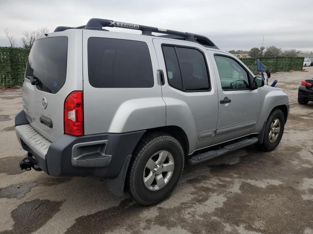 Photo 2 VIN: 5N1AN08U15C645819 - NISSAN XTERRA 