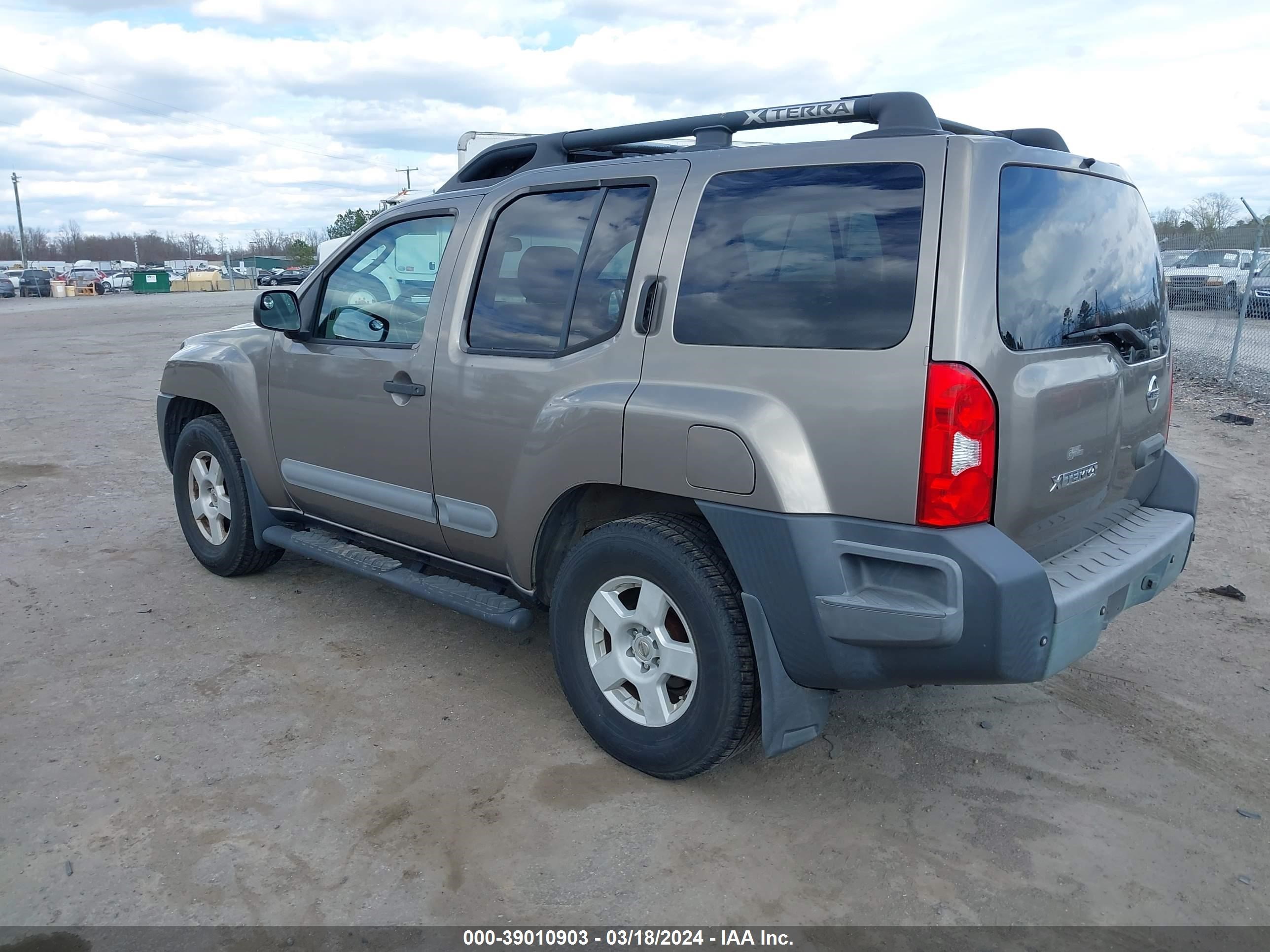 Photo 2 VIN: 5N1AN08U16C503052 - NISSAN XTERRA 