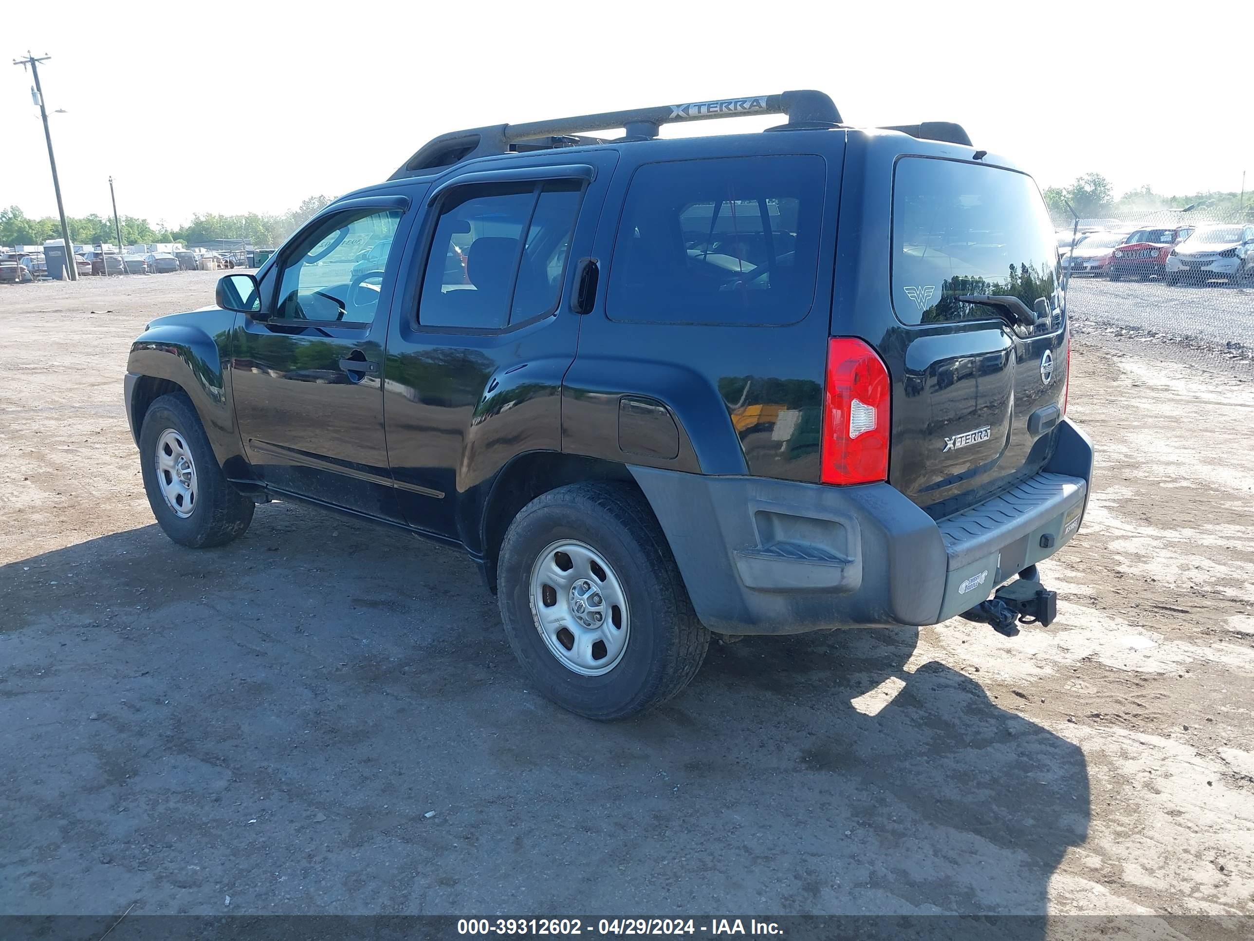 Photo 2 VIN: 5N1AN08U17C503151 - NISSAN XTERRA 