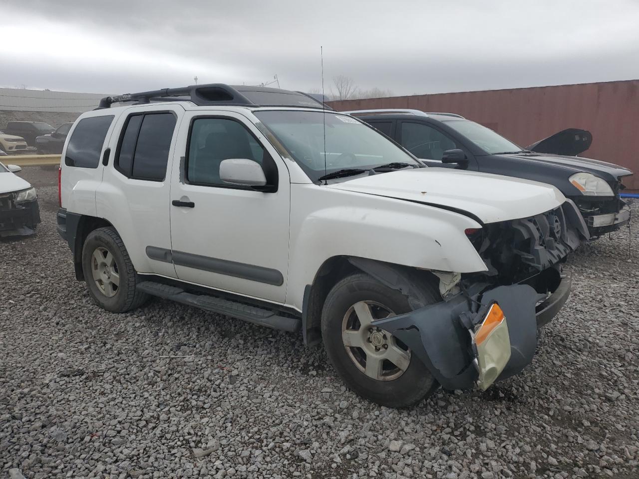 Photo 3 VIN: 5N1AN08U25C607466 - NISSAN XTERRA 