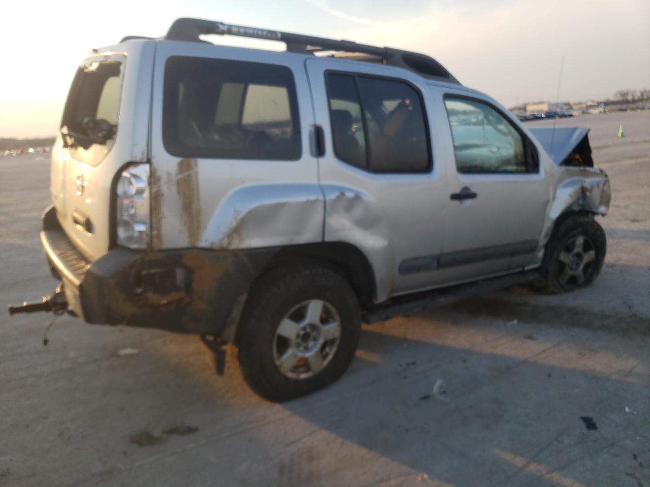 Photo 2 VIN: 5N1AN08U25C608763 - NISSAN XTERRA 