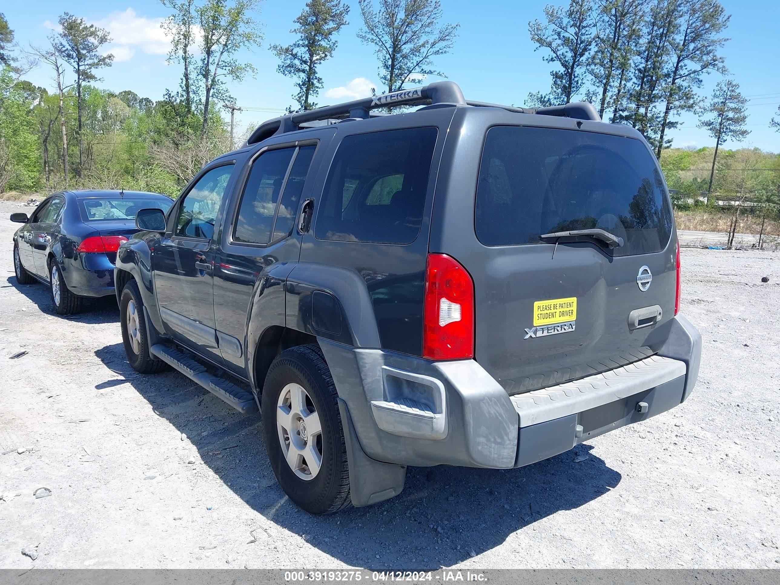 Photo 2 VIN: 5N1AN08U36C532035 - NISSAN XTERRA 