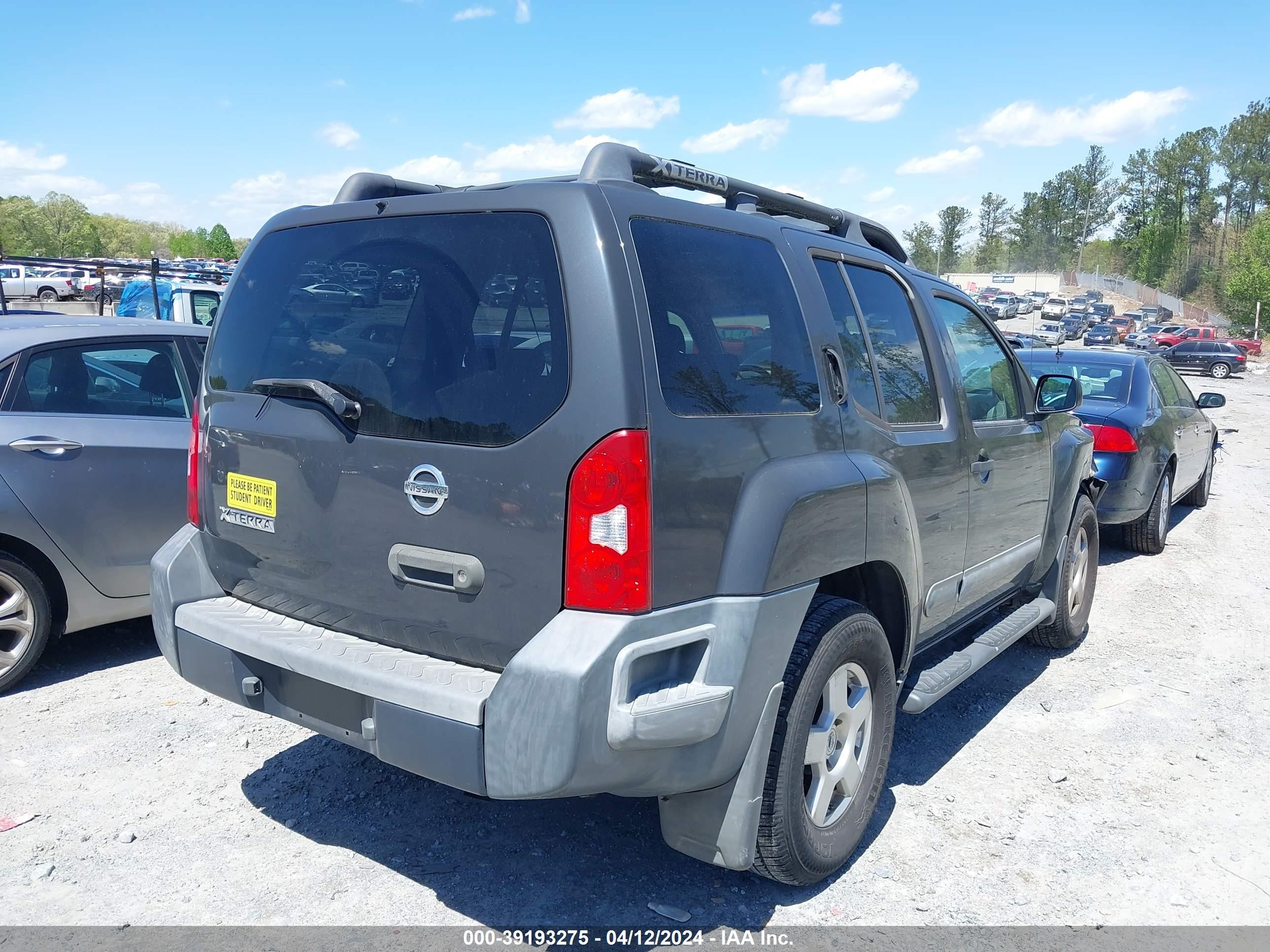 Photo 3 VIN: 5N1AN08U36C532035 - NISSAN XTERRA 