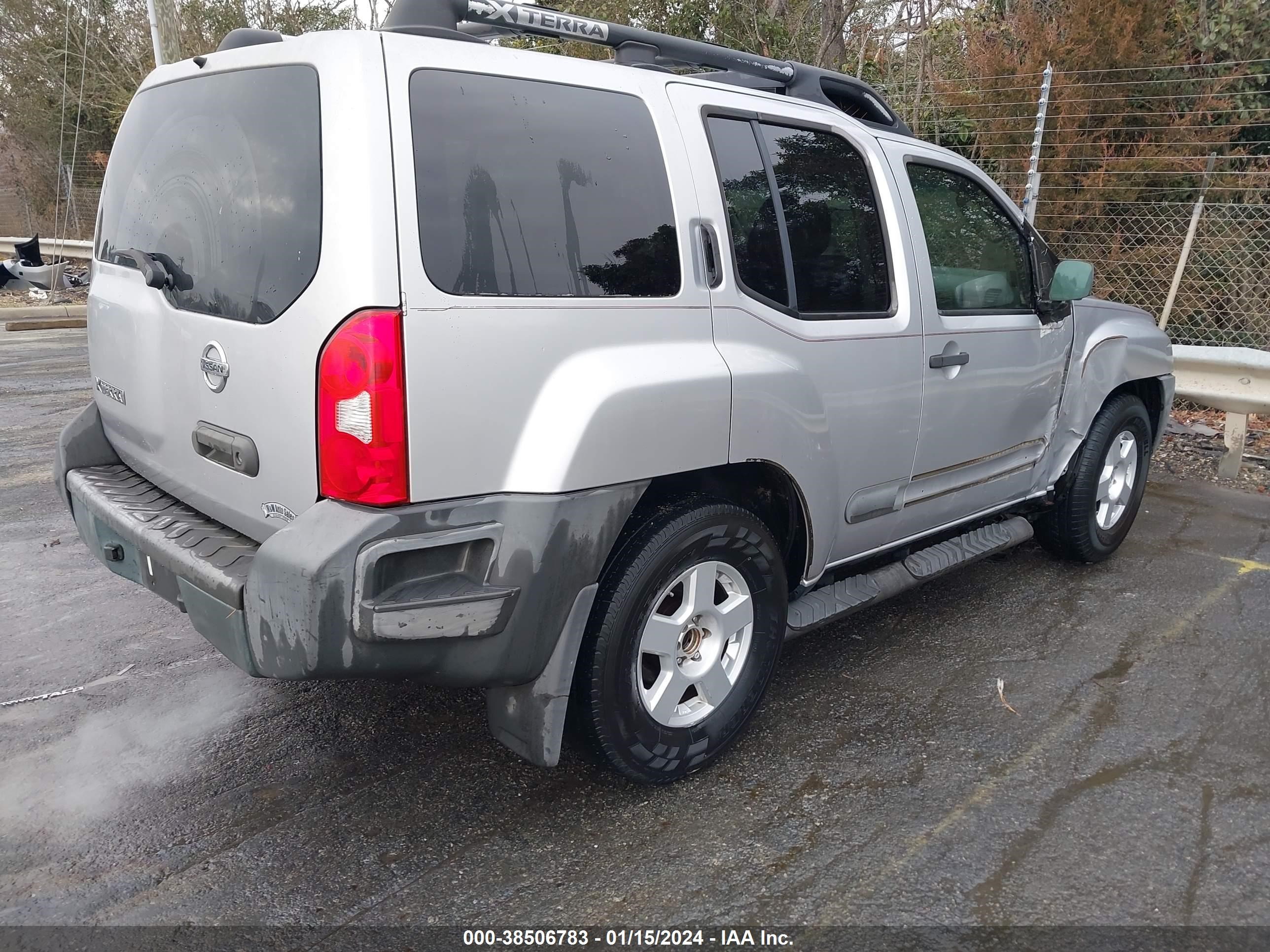 Photo 3 VIN: 5N1AN08U46C551354 - NISSAN XTERRA 