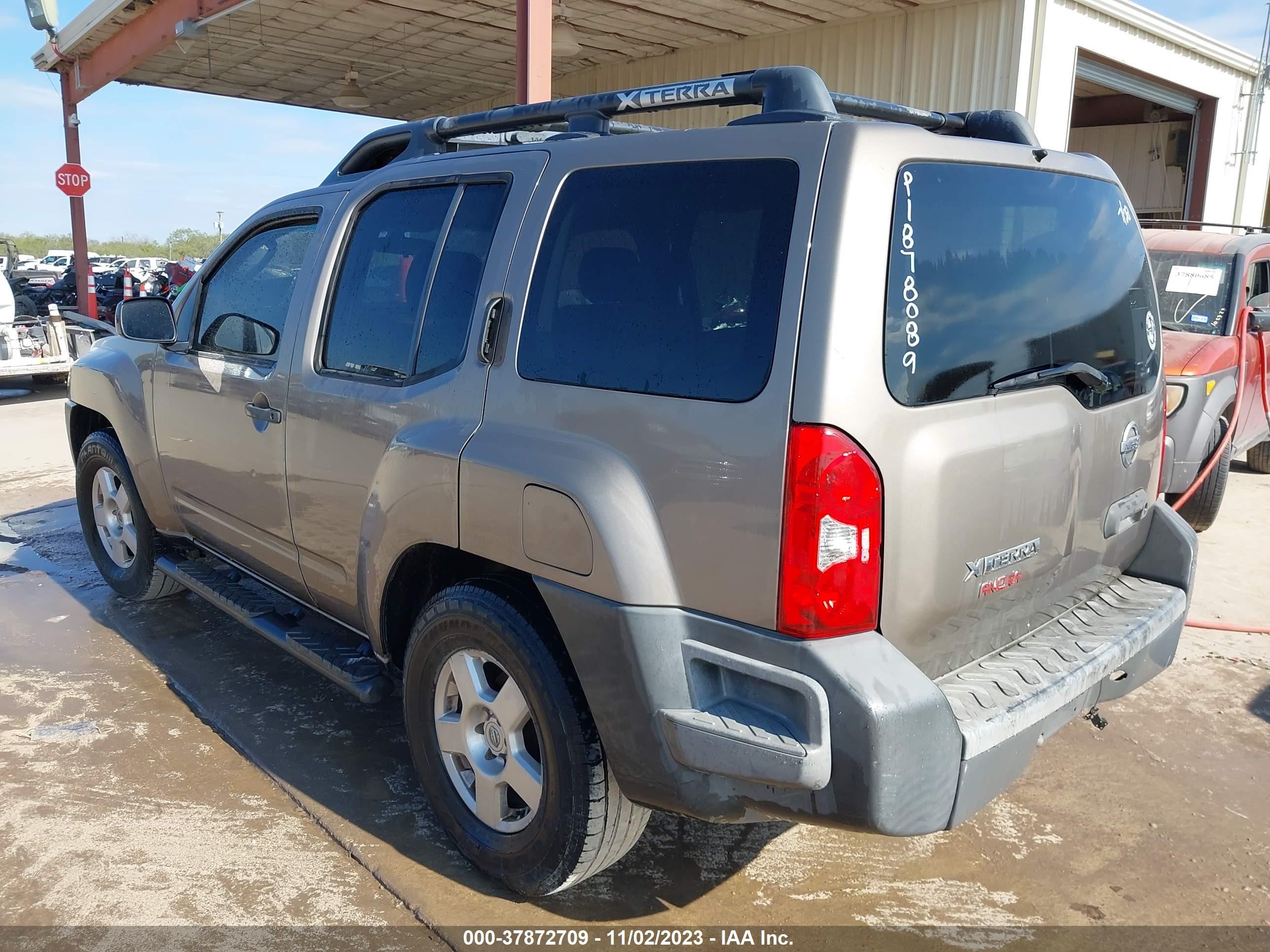 Photo 2 VIN: 5N1AN08U67C513495 - NISSAN XTERRA 