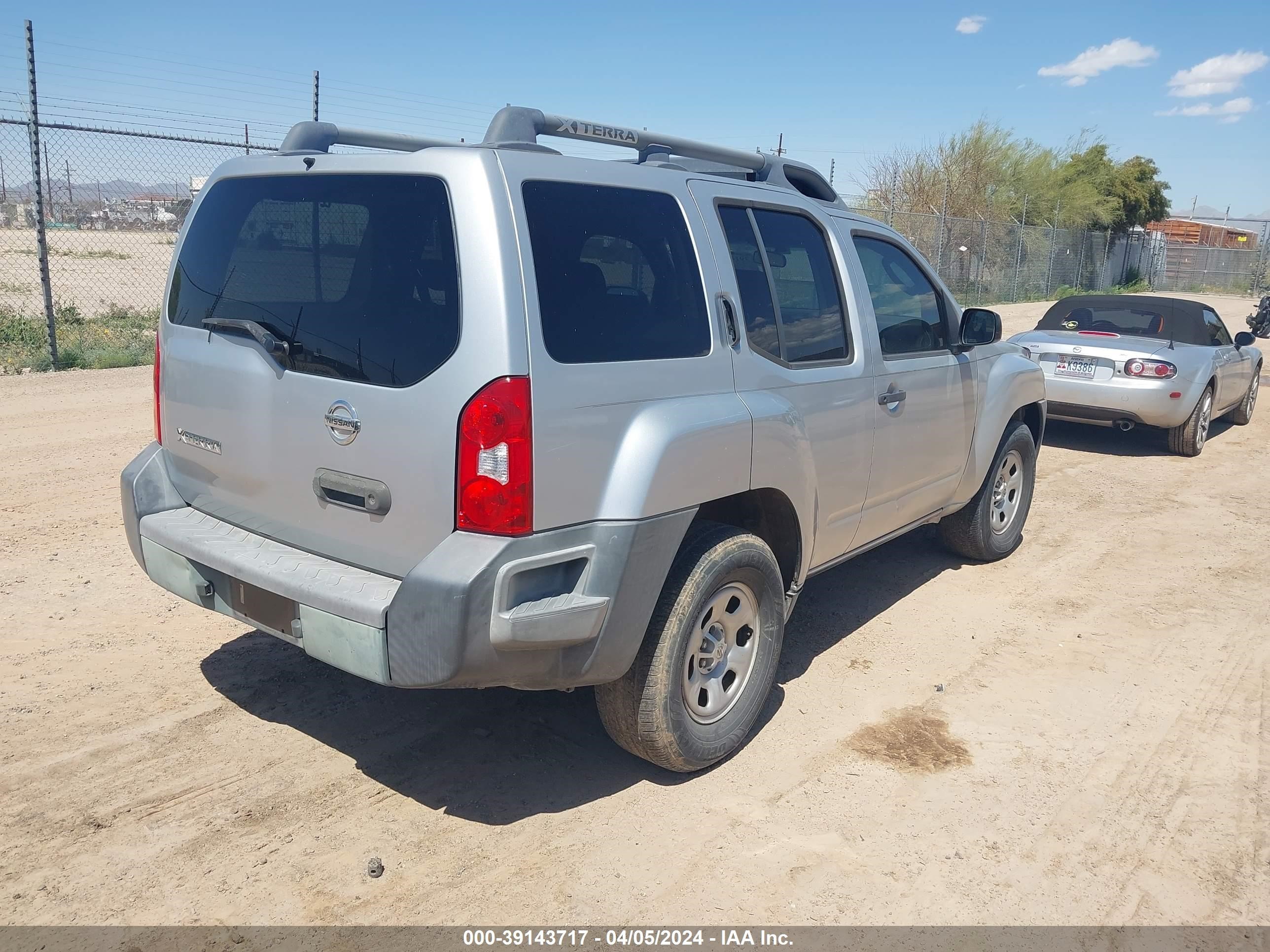 Photo 3 VIN: 5N1AN08U77C520407 - NISSAN XTERRA 