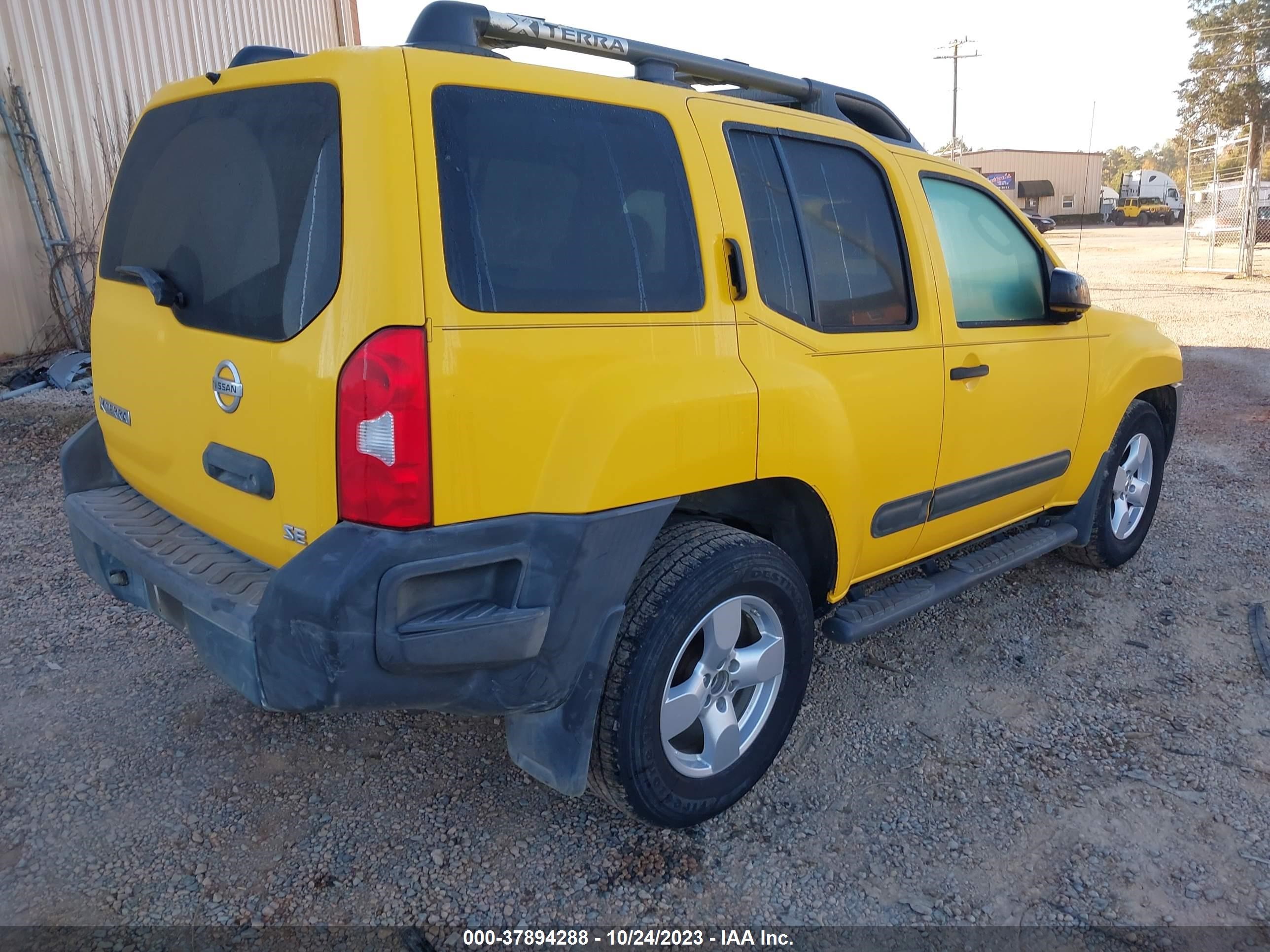 Photo 3 VIN: 5N1AN08U78C502846 - NISSAN XTERRA 