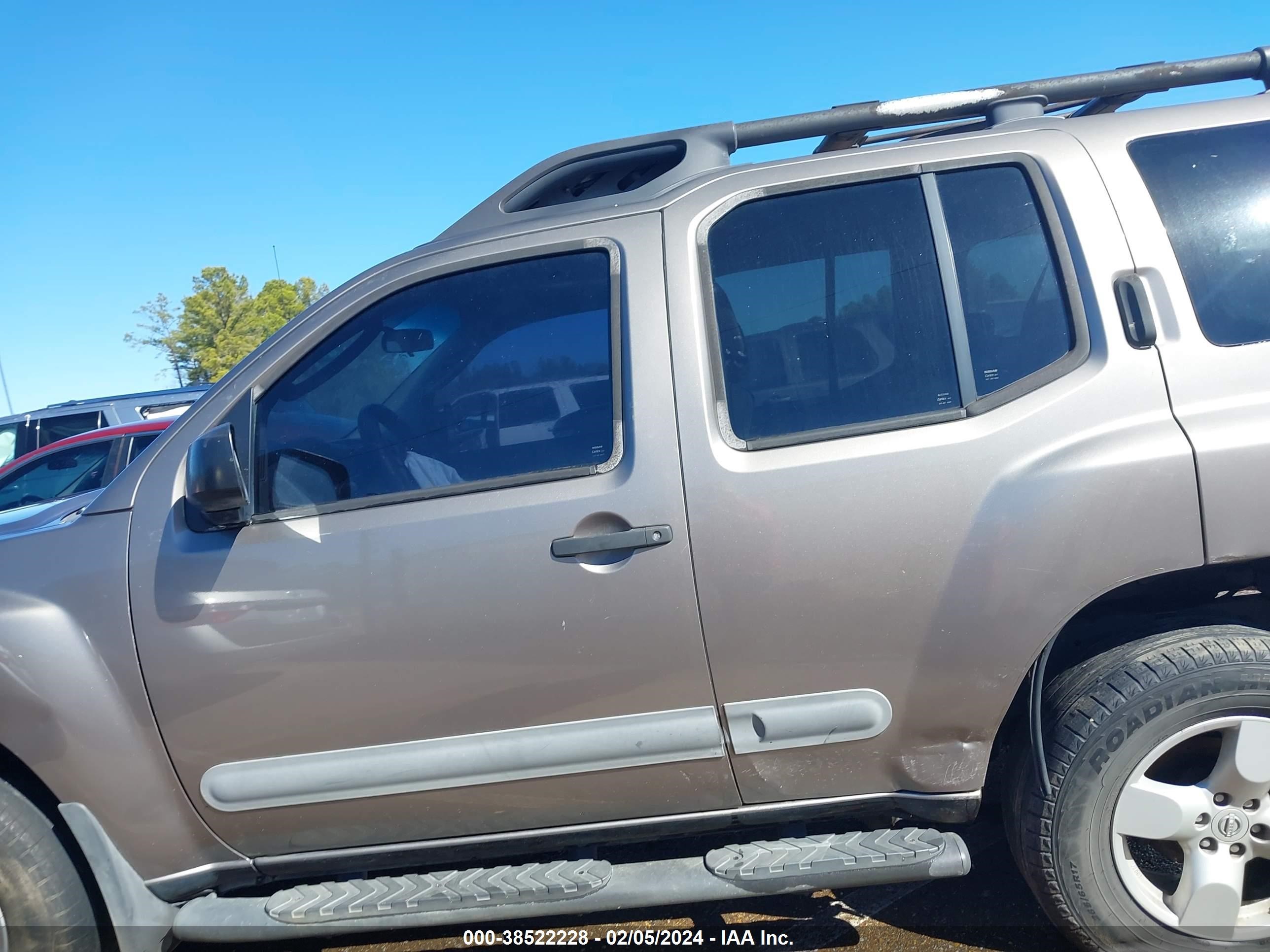 Photo 14 VIN: 5N1AN08U85C622361 - NISSAN XTERRA 