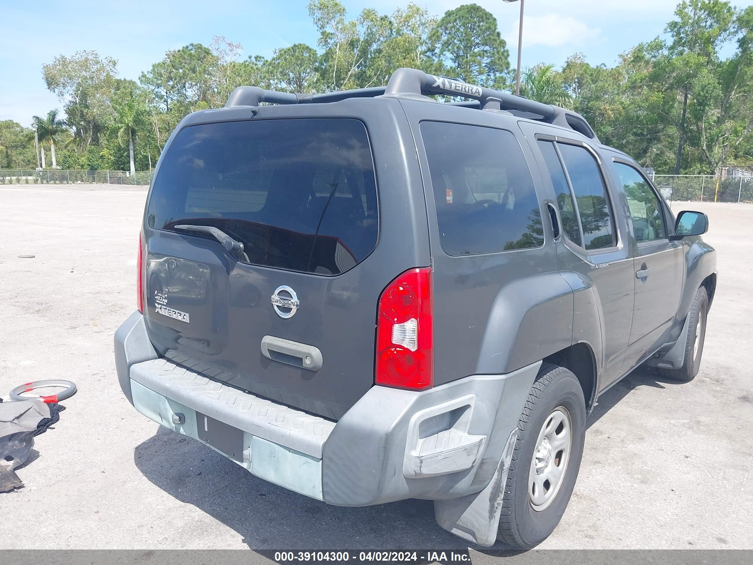 Photo 3 VIN: 5N1AN08U86C505896 - NISSAN XTERRA 