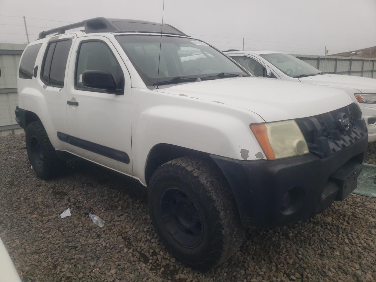 Photo 3 VIN: 5N1AN08U95C638925 - NISSAN XTERRA 