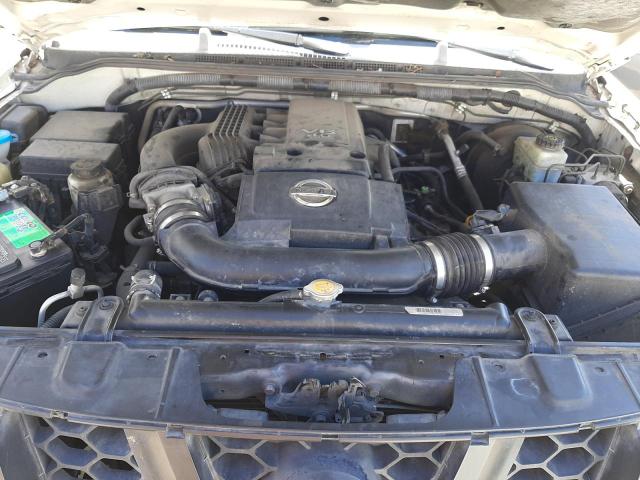 Photo 10 VIN: 5N1AN08U95C638925 - NISSAN XTERRA 