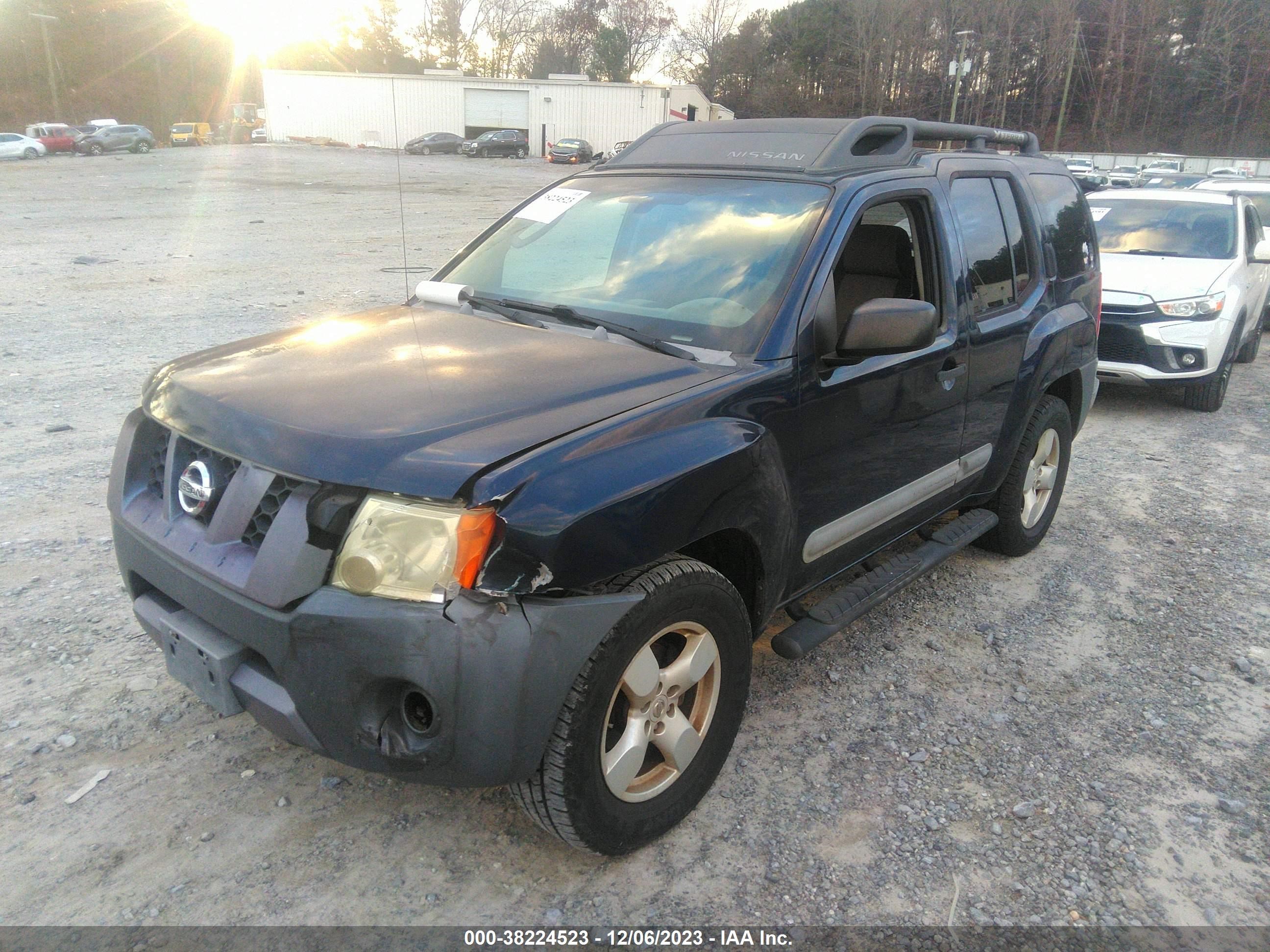 Photo 1 VIN: 5N1AN08UX7C532728 - NISSAN XTERRA 