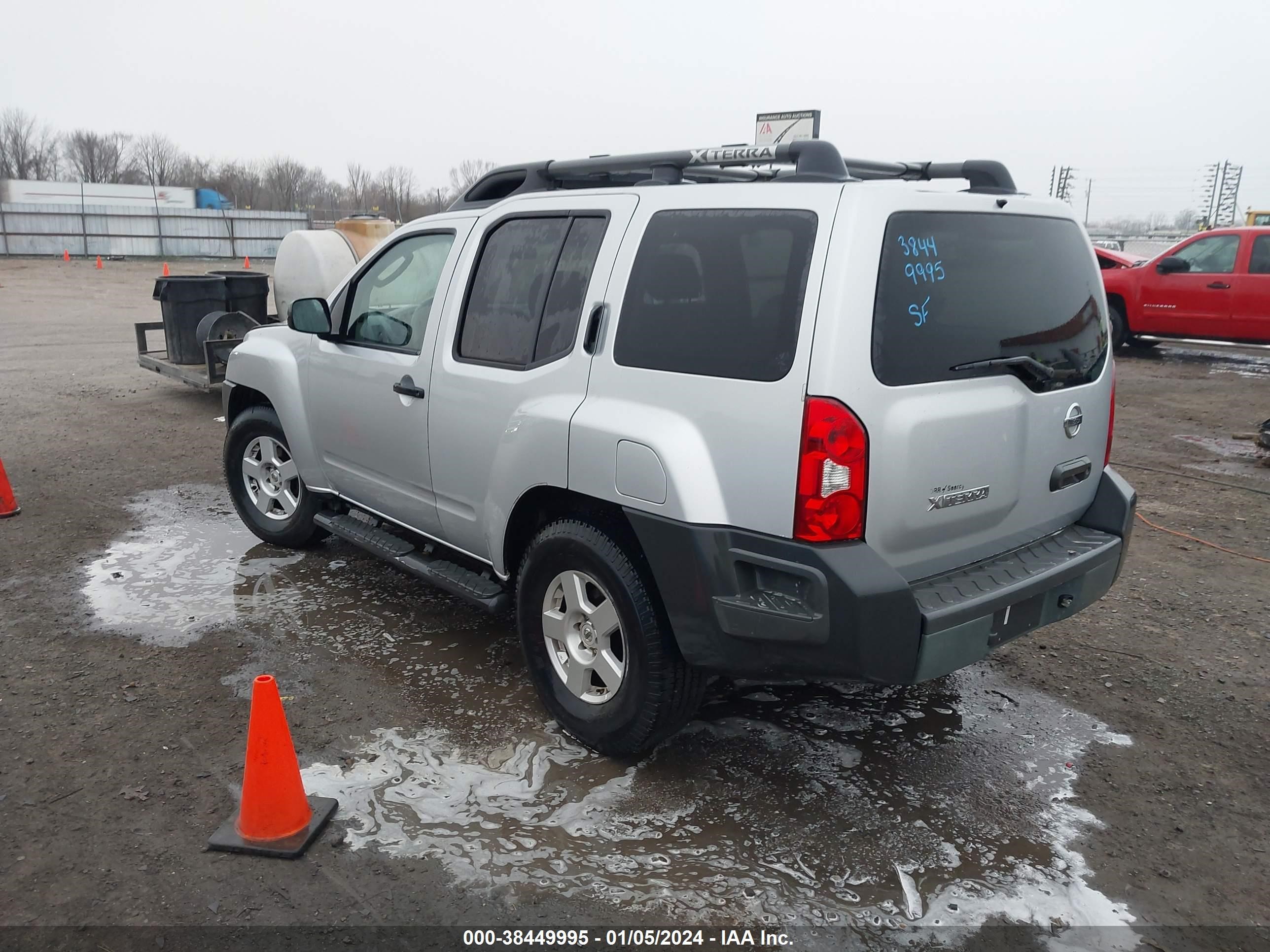 Photo 2 VIN: 5N1AN08UX7C541770 - NISSAN XTERRA 