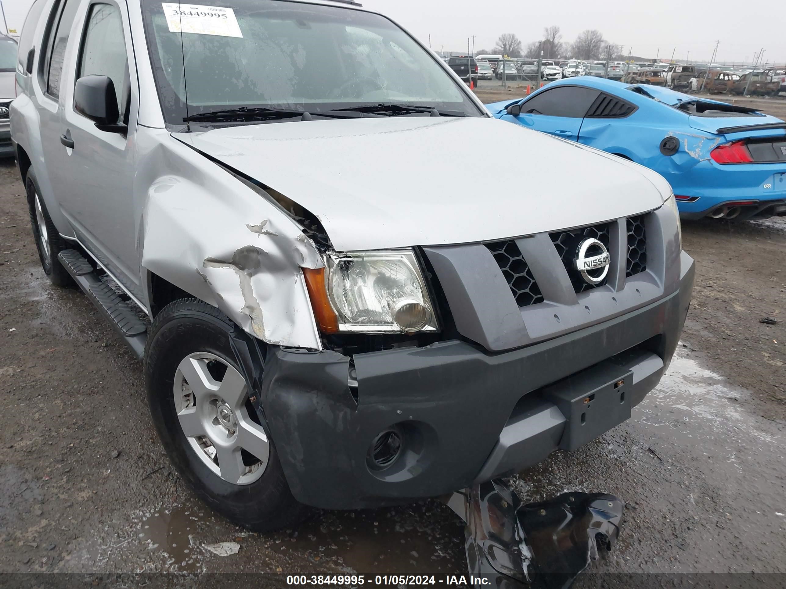 Photo 5 VIN: 5N1AN08UX7C541770 - NISSAN XTERRA 