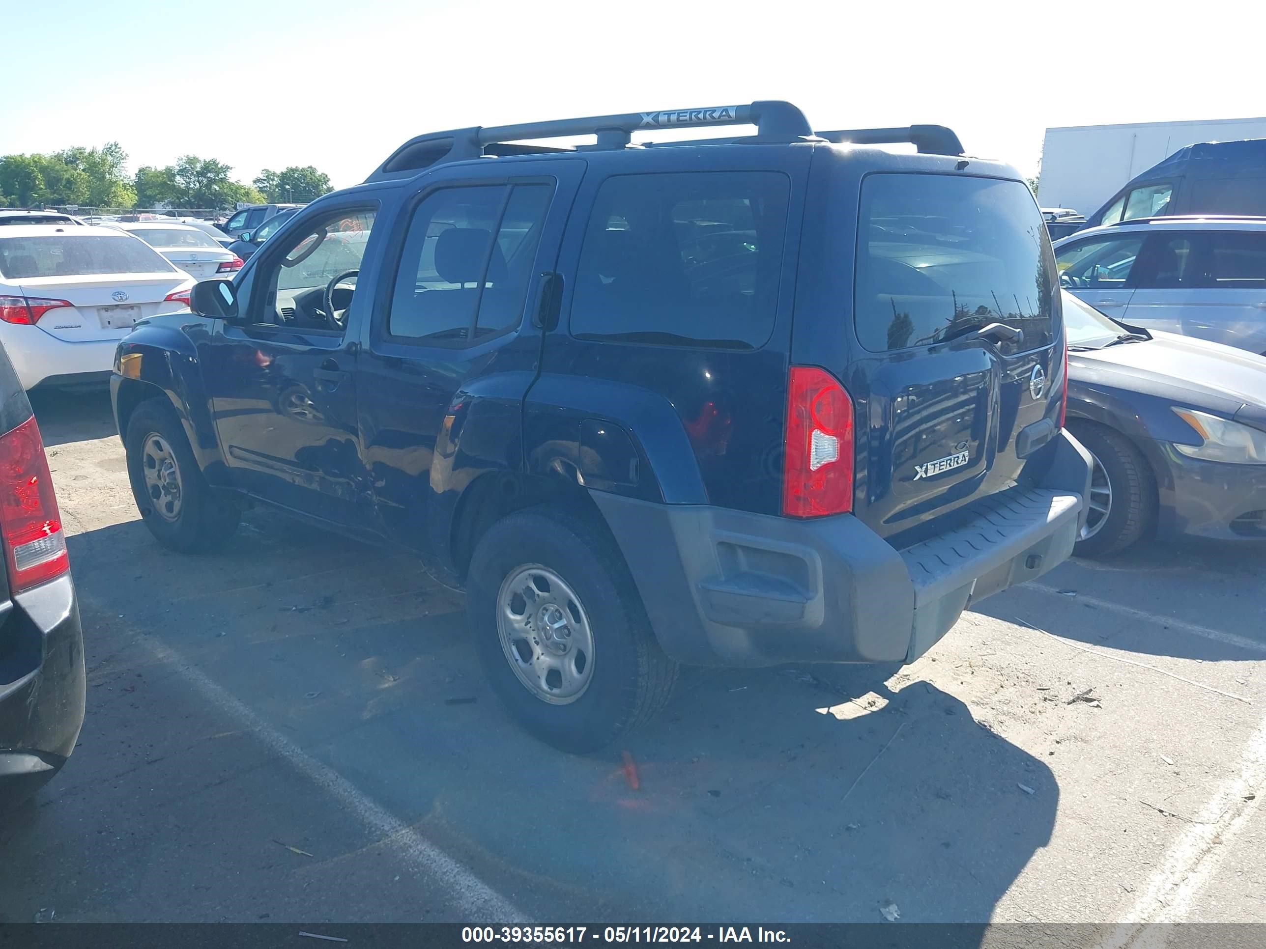 Photo 2 VIN: 5N1AN08UX8C526395 - NISSAN XTERRA 