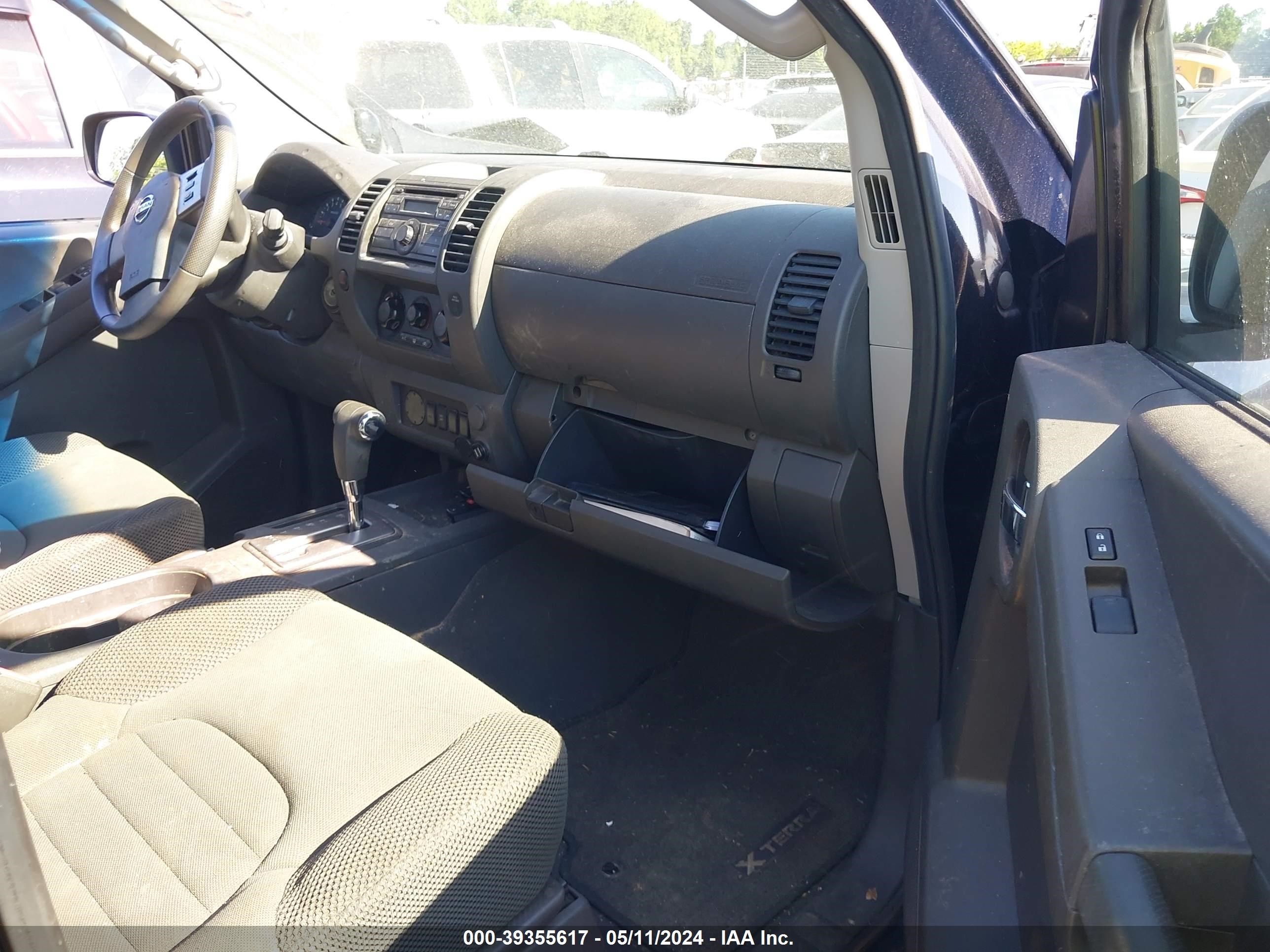 Photo 4 VIN: 5N1AN08UX8C526395 - NISSAN XTERRA 