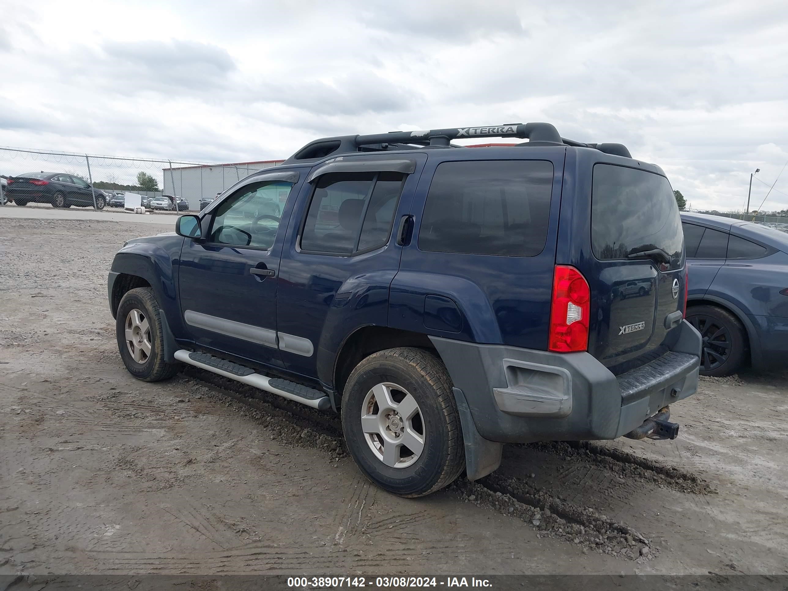 Photo 2 VIN: 5N1AN08W46C556734 - NISSAN XTERRA 