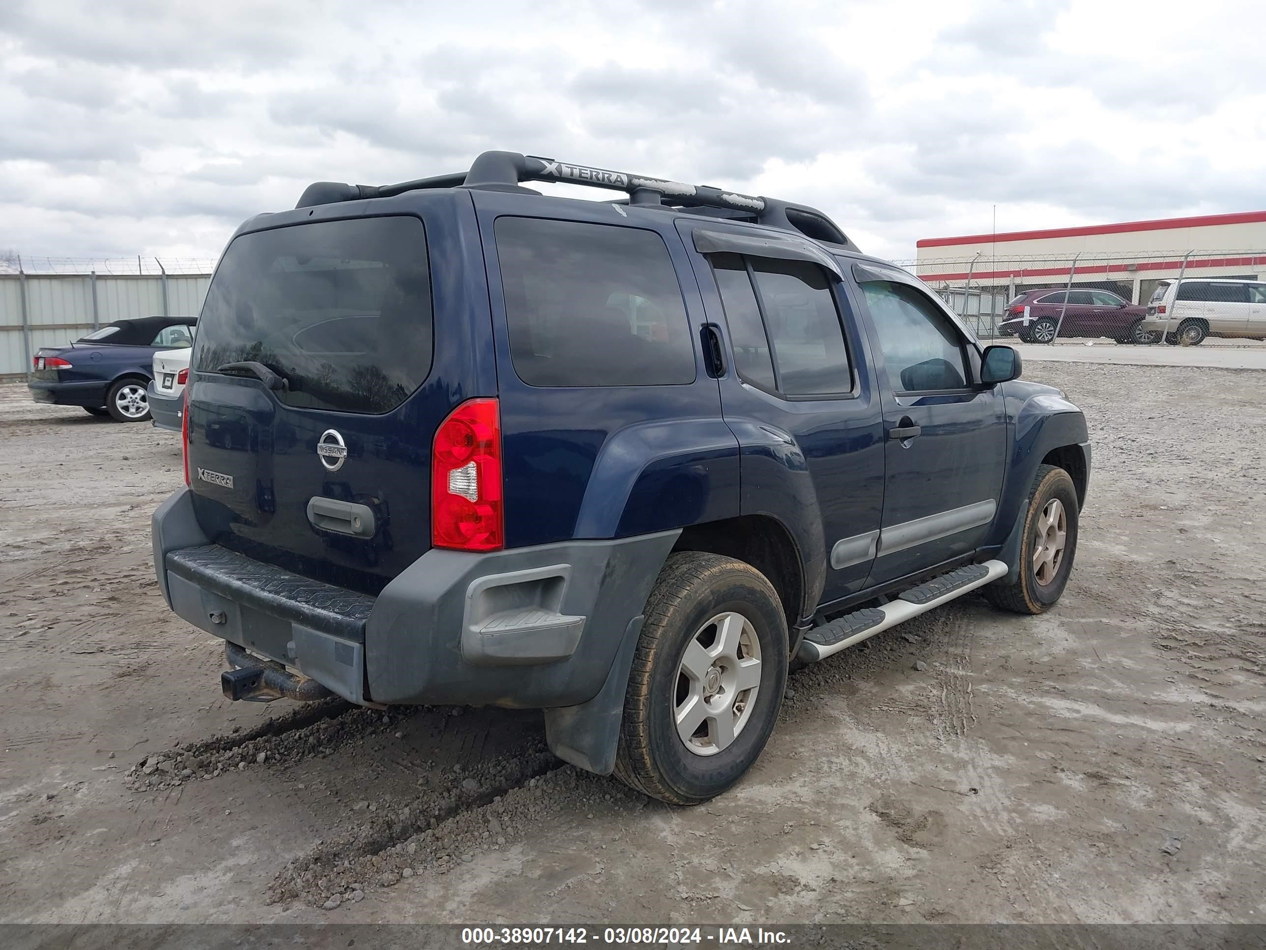 Photo 3 VIN: 5N1AN08W46C556734 - NISSAN XTERRA 