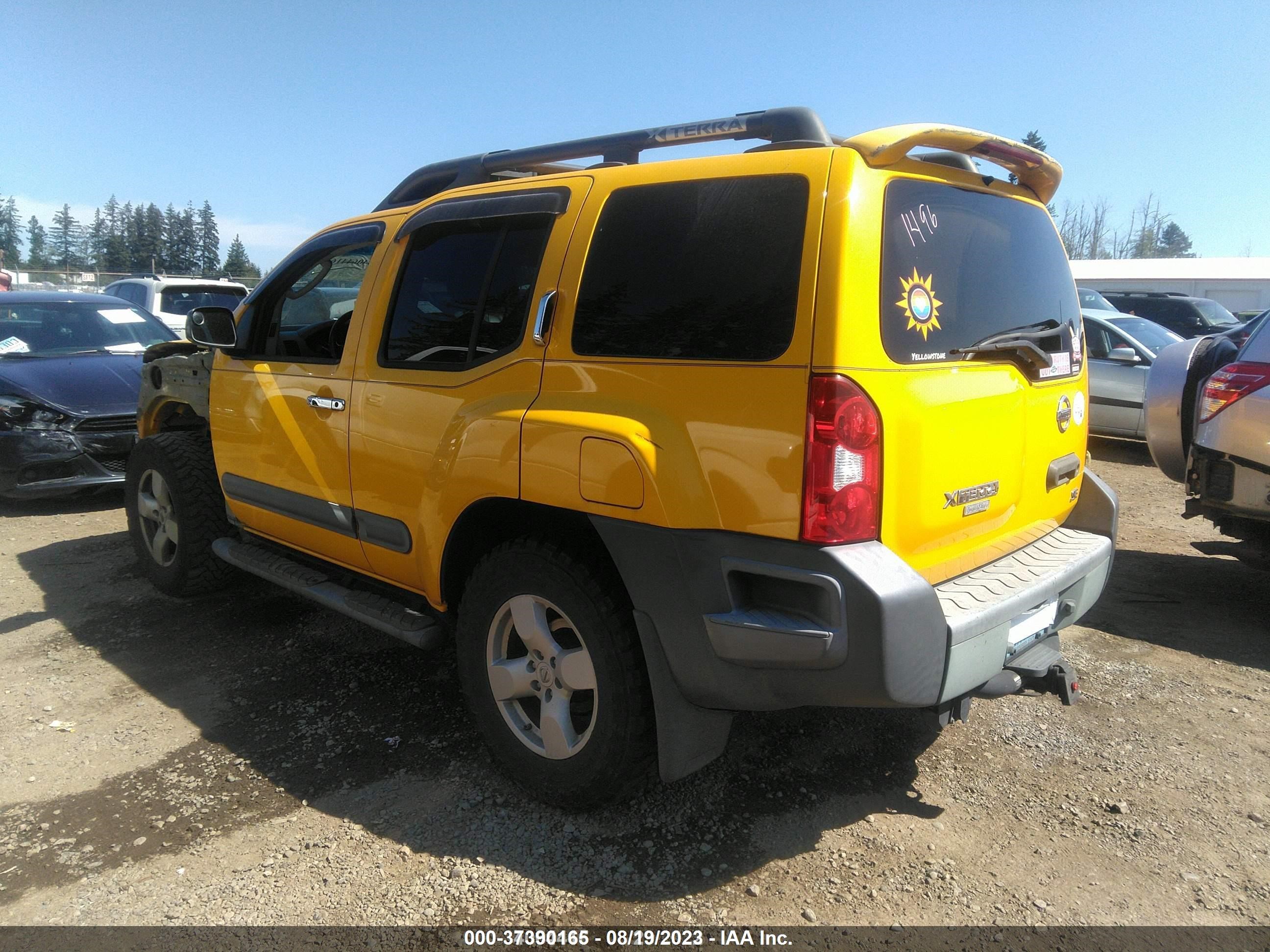 Photo 2 VIN: 5N1AN08W65C613725 - NISSAN XTERRA 