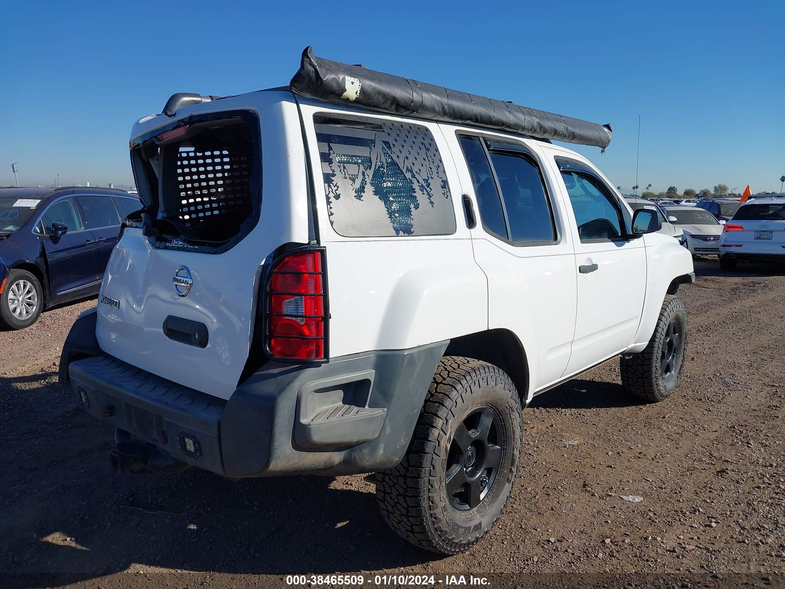 Photo 3 VIN: 5N1AN08W68C537623 - NISSAN XTERRA 