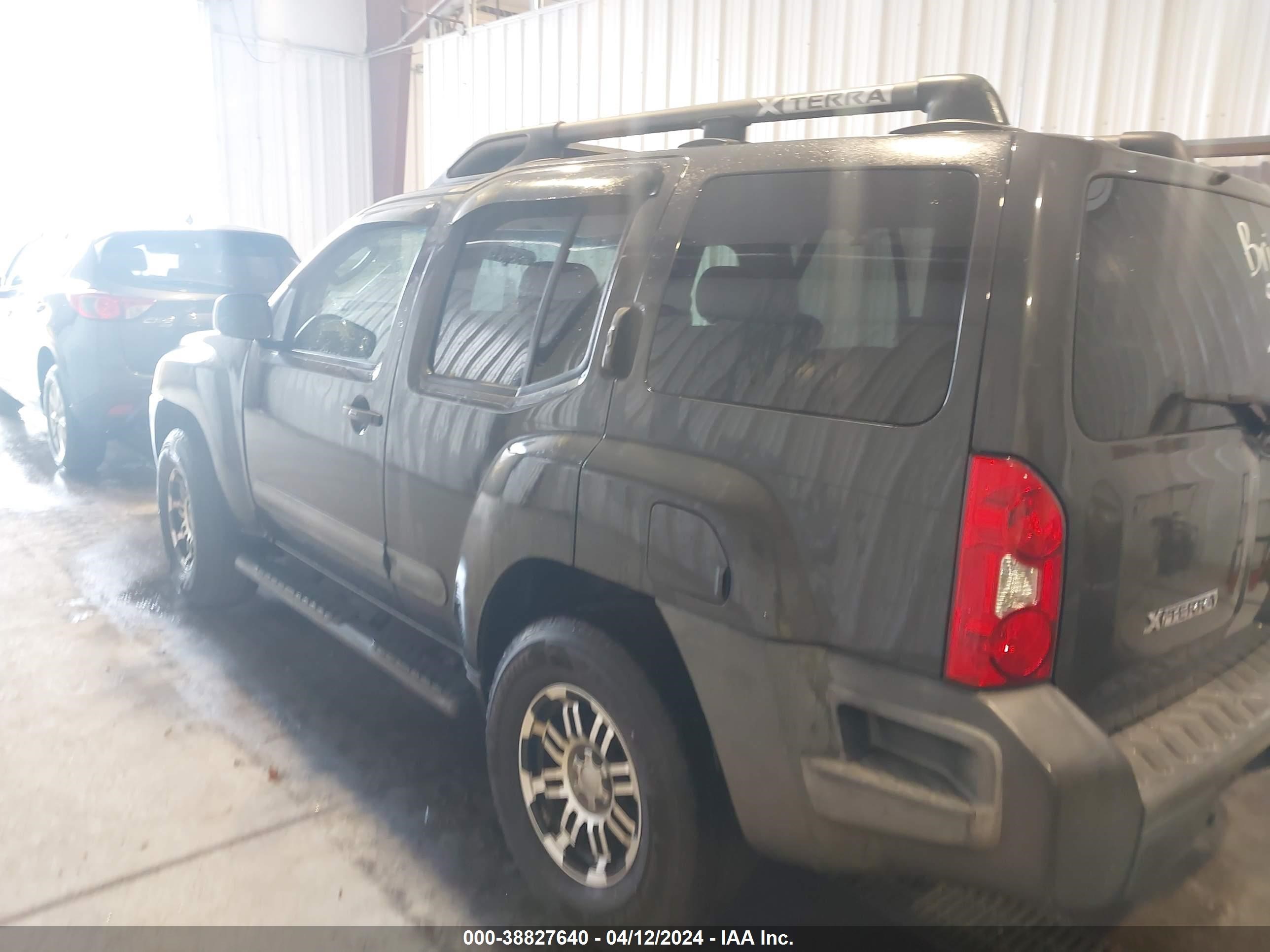 Photo 2 VIN: 5N1AN08W68C539310 - NISSAN XTERRA 