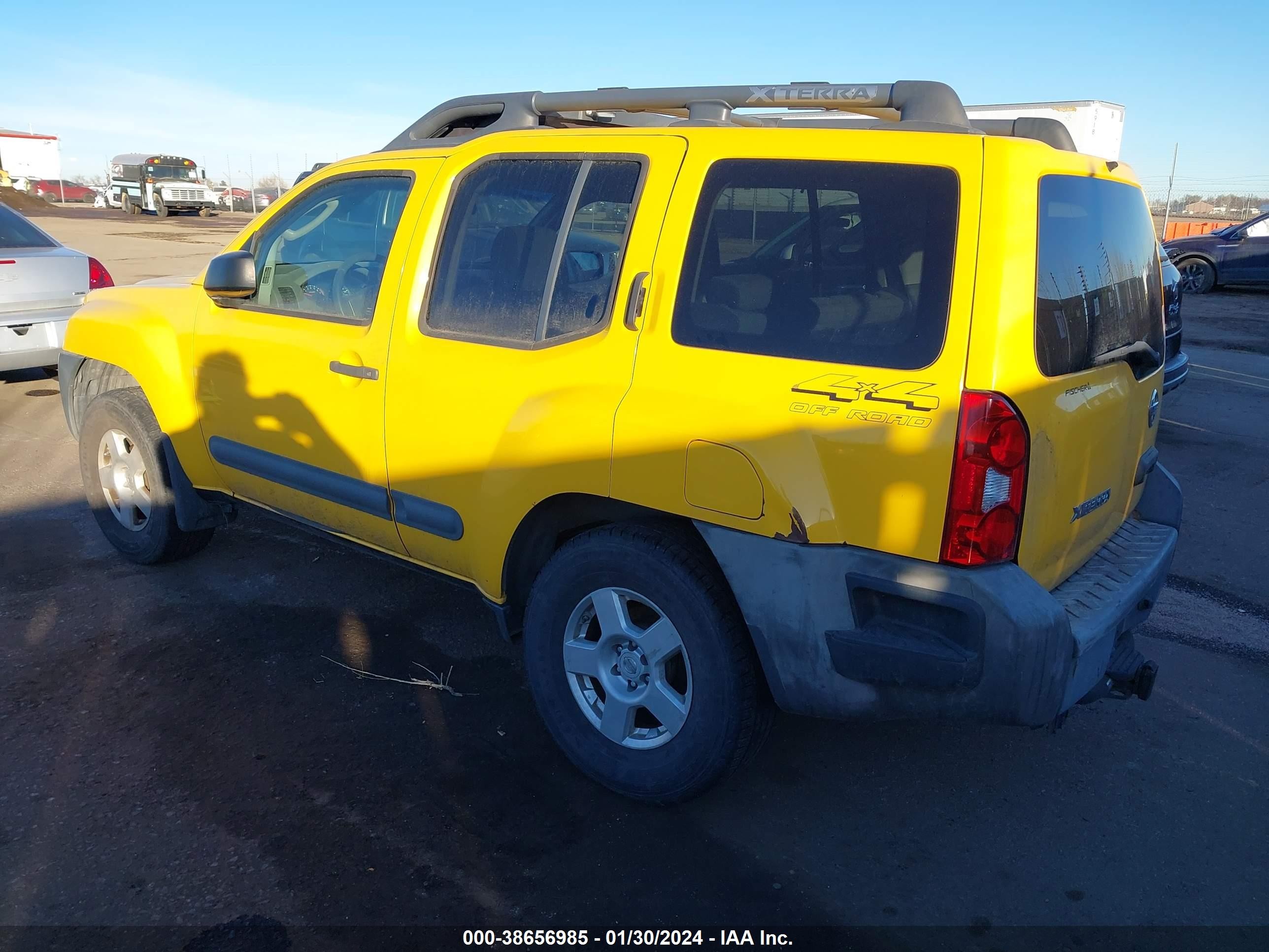 Photo 2 VIN: 5N1AN08WX5C618331 - NISSAN XTERRA 