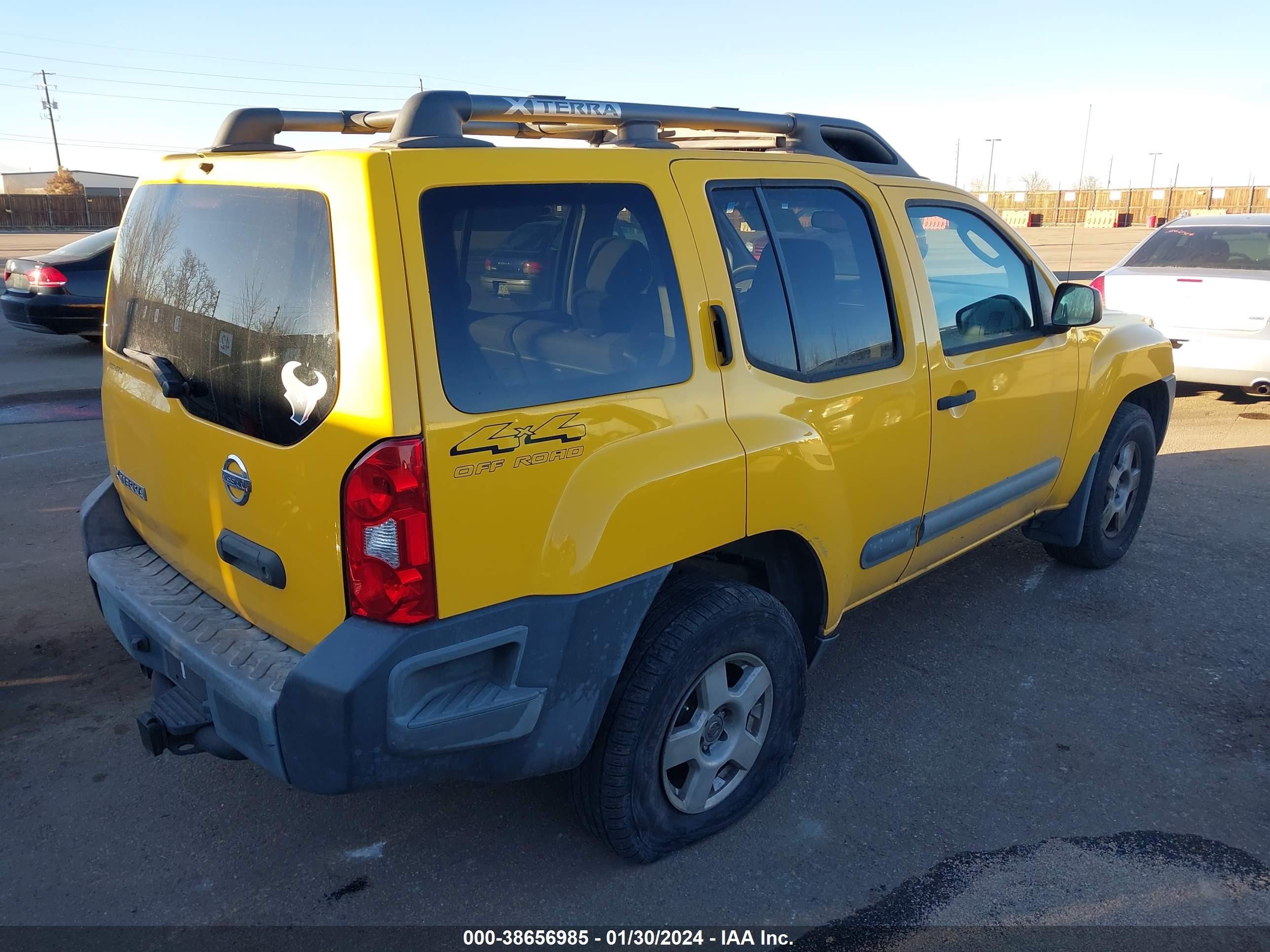 Photo 3 VIN: 5N1AN08WX5C618331 - NISSAN XTERRA 