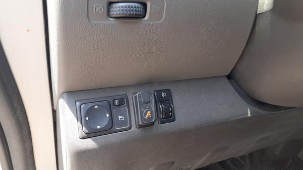 Photo 15 VIN: 5N1AN0N68AC521725 - NISSAN XTERRA 