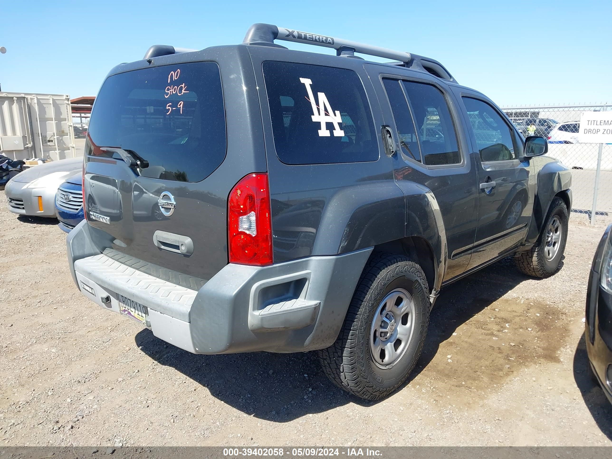 Photo 3 VIN: 5N1AN0NU0CC503964 - NISSAN XTERRA 