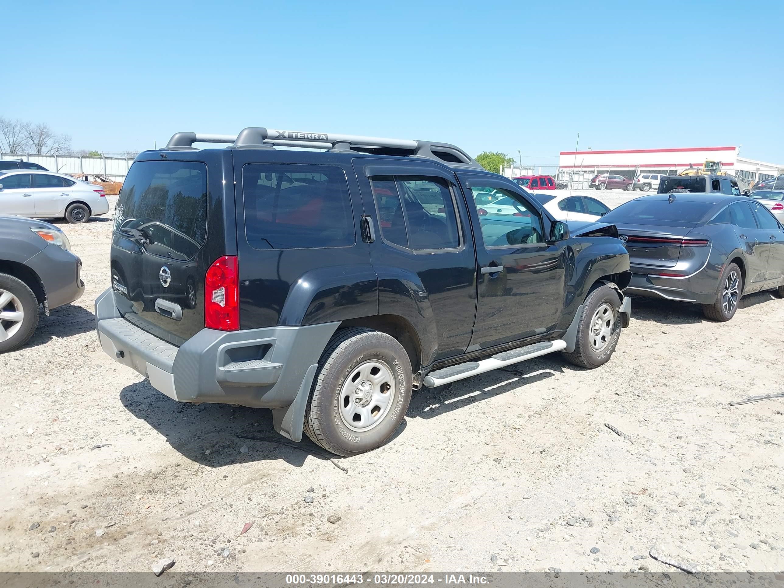 Photo 3 VIN: 5N1AN0NU6FN662576 - NISSAN XTERRA 