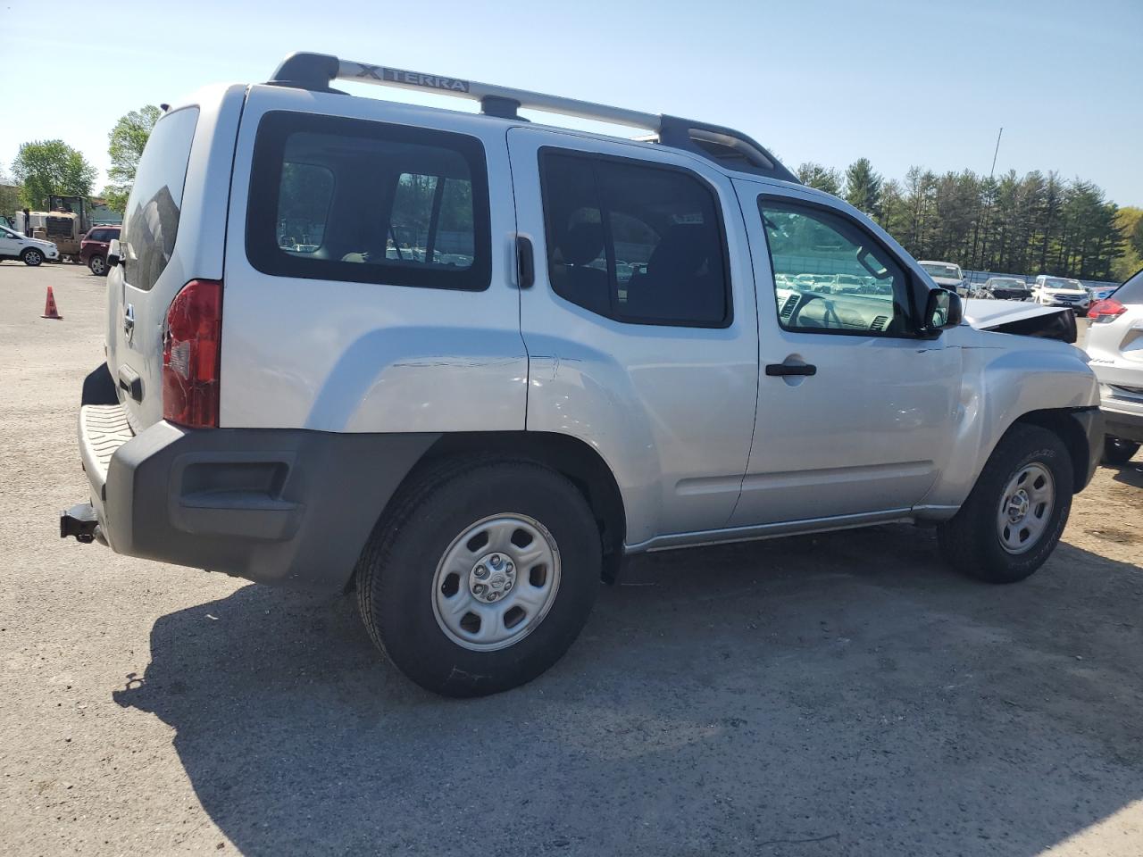 Photo 2 VIN: 5N1AN0NU9FN665729 - NISSAN XTERRA 