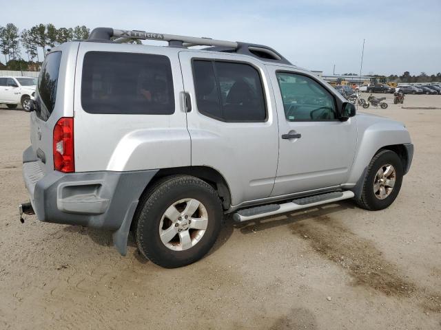 Photo 2 VIN: 5N1AN0NUXAC520171 - NISSAN XTERRA 