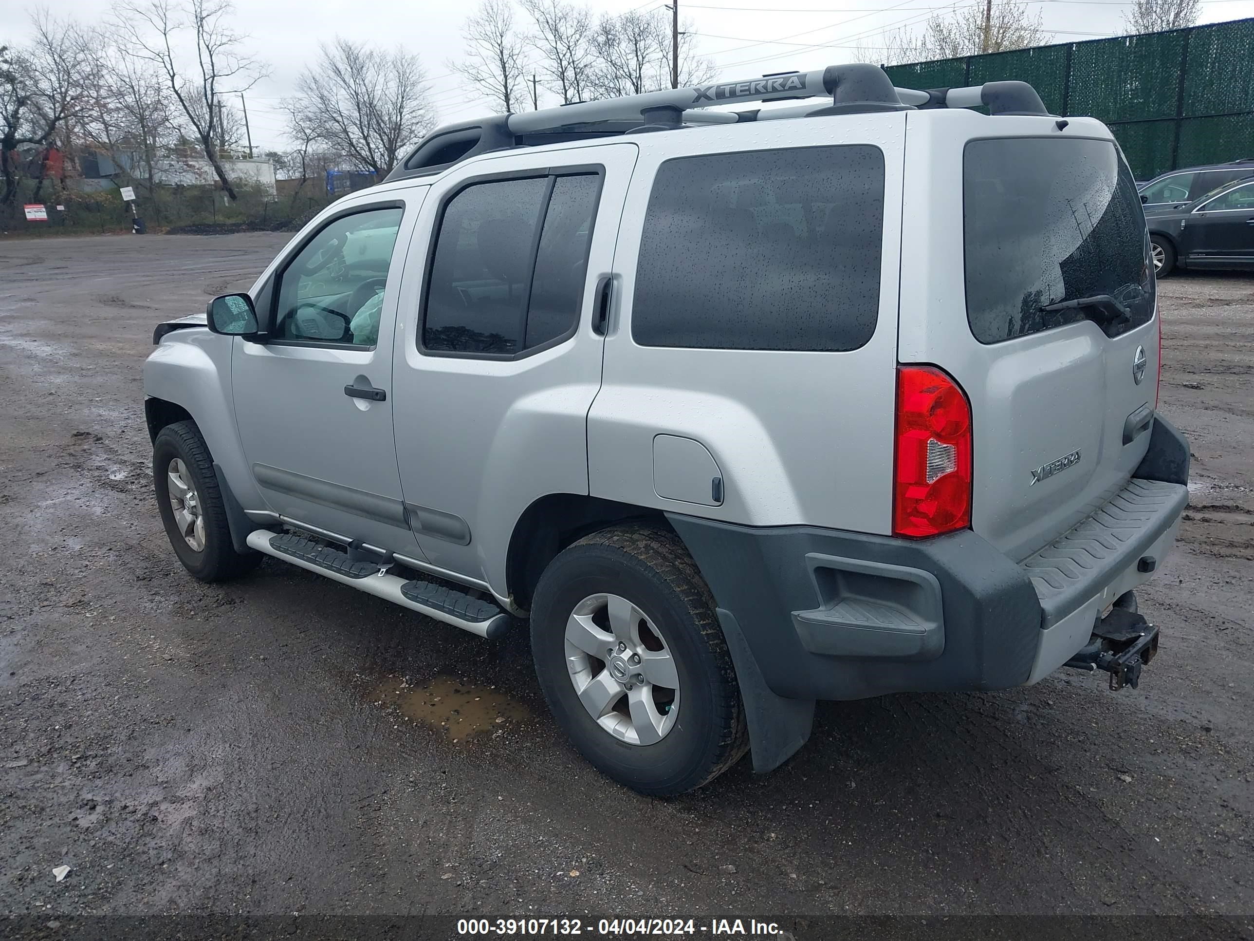 Photo 2 VIN: 5N1AN0NW2CC515843 - NISSAN XTERRA 