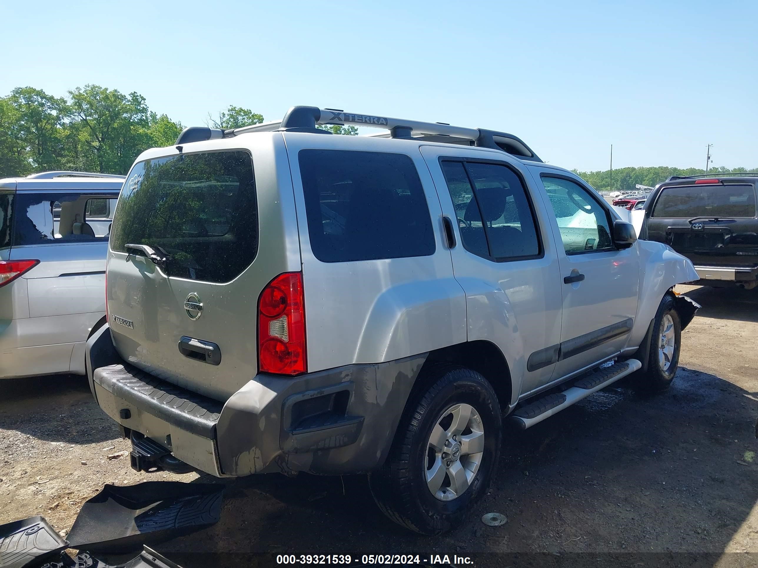 Photo 3 VIN: 5N1AN0NW2CC523926 - NISSAN XTERRA 