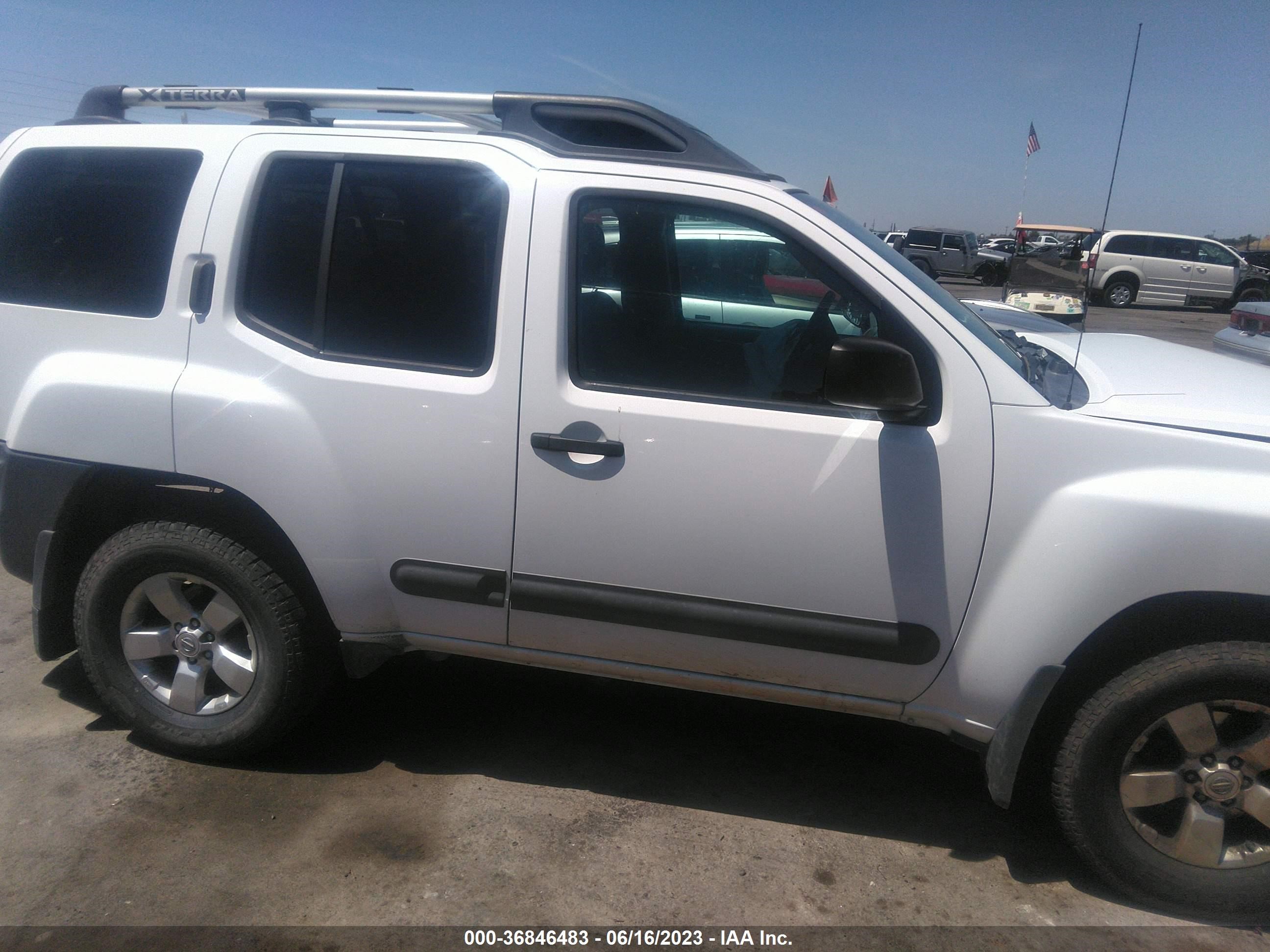 Photo 12 VIN: 5N1AN0NW3BC508902 - NISSAN XTERRA 