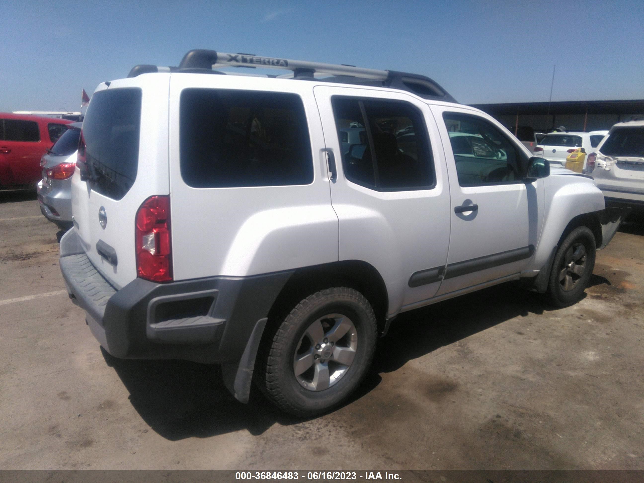 Photo 3 VIN: 5N1AN0NW3BC508902 - NISSAN XTERRA 