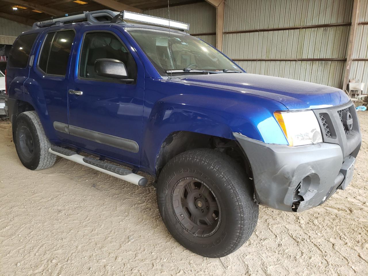 Photo 3 VIN: 5N1AN0NW4FN665638 - NISSAN XTERRA 