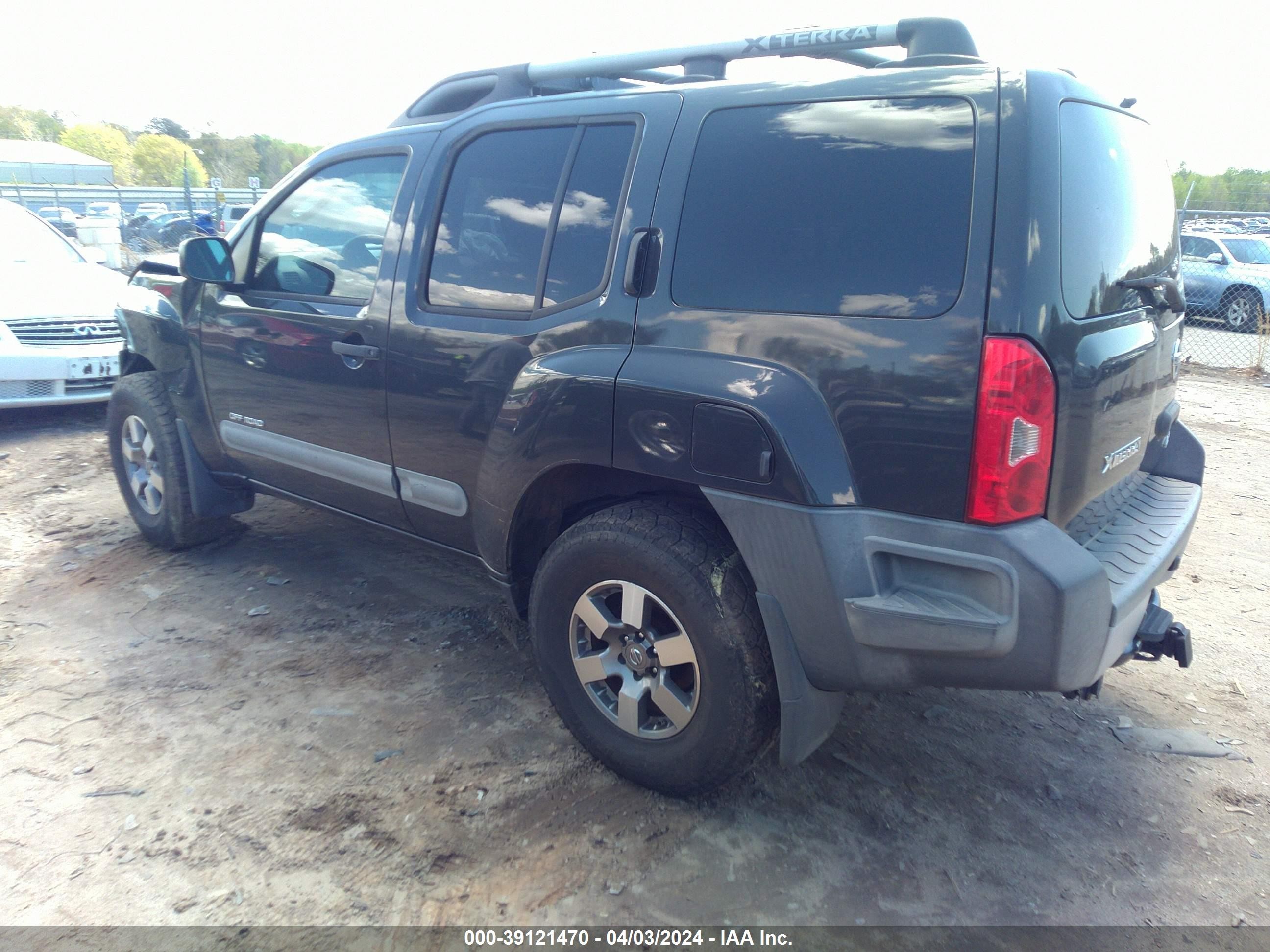 Photo 2 VIN: 5N1AN0NW6AC520525 - NISSAN XTERRA 