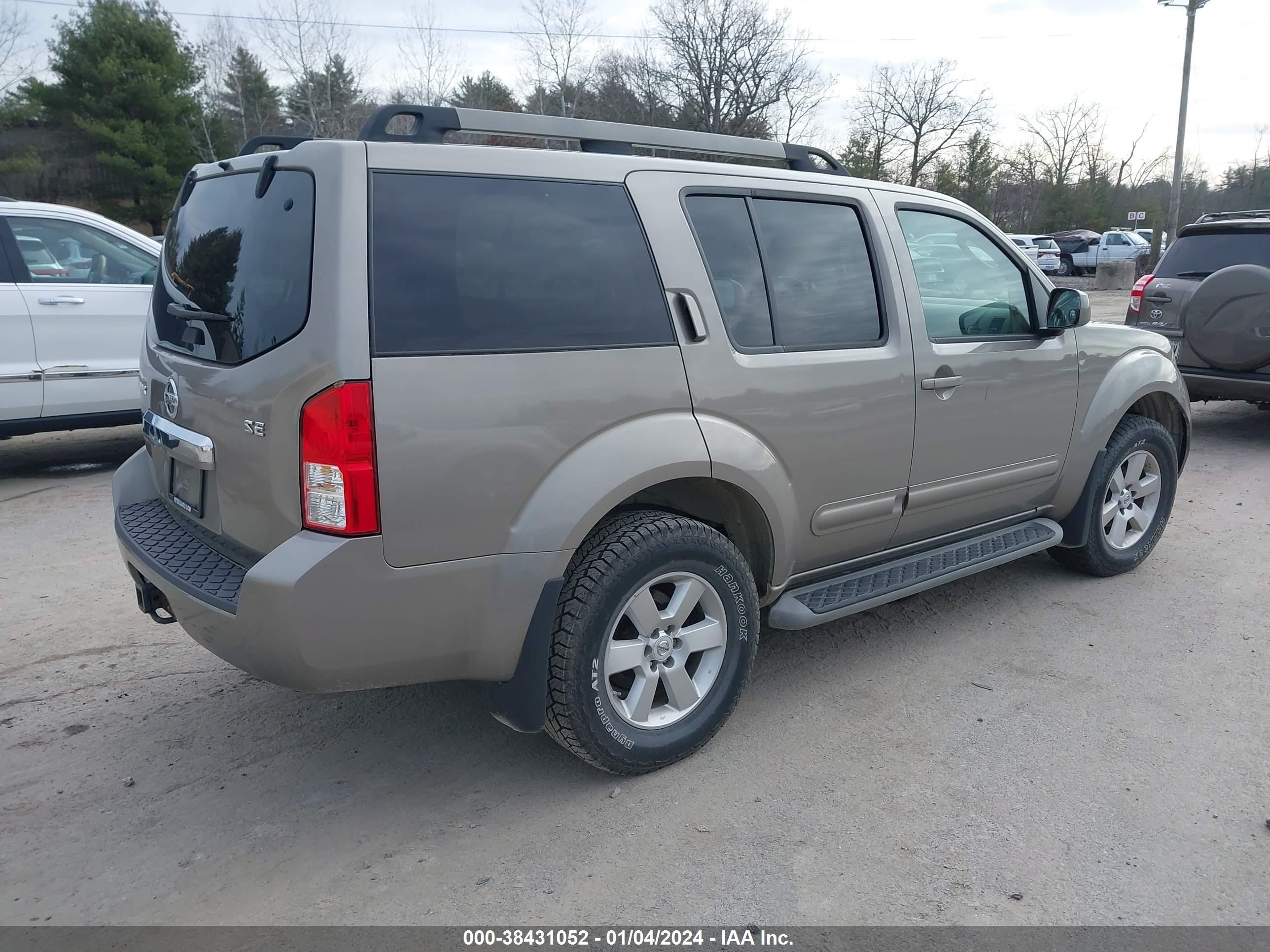 Photo 3 VIN: 5N1AR18B09C606573 - NISSAN PATHFINDER 