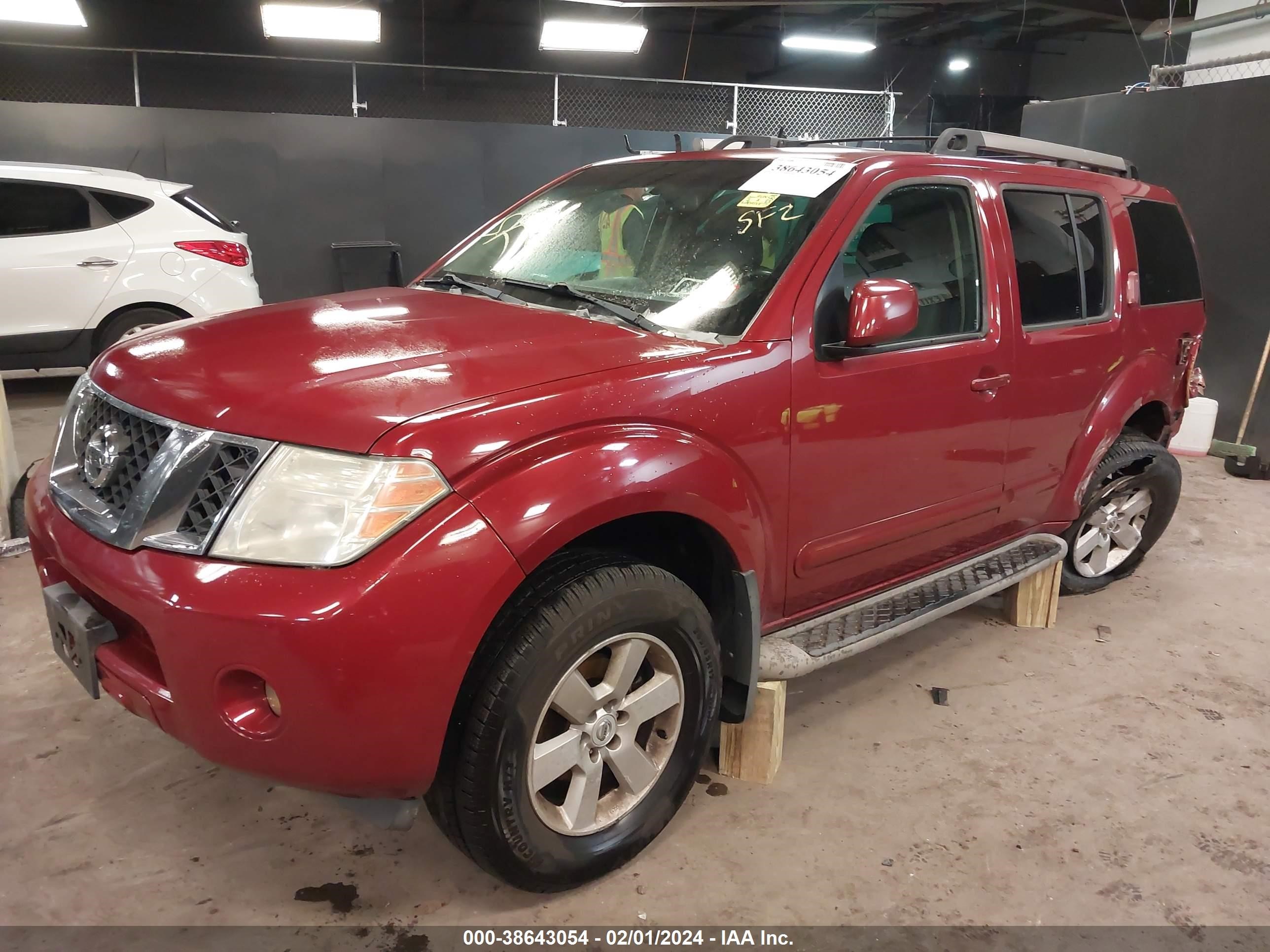 Photo 1 VIN: 5N1AR18B18C663654 - NISSAN PATHFINDER 