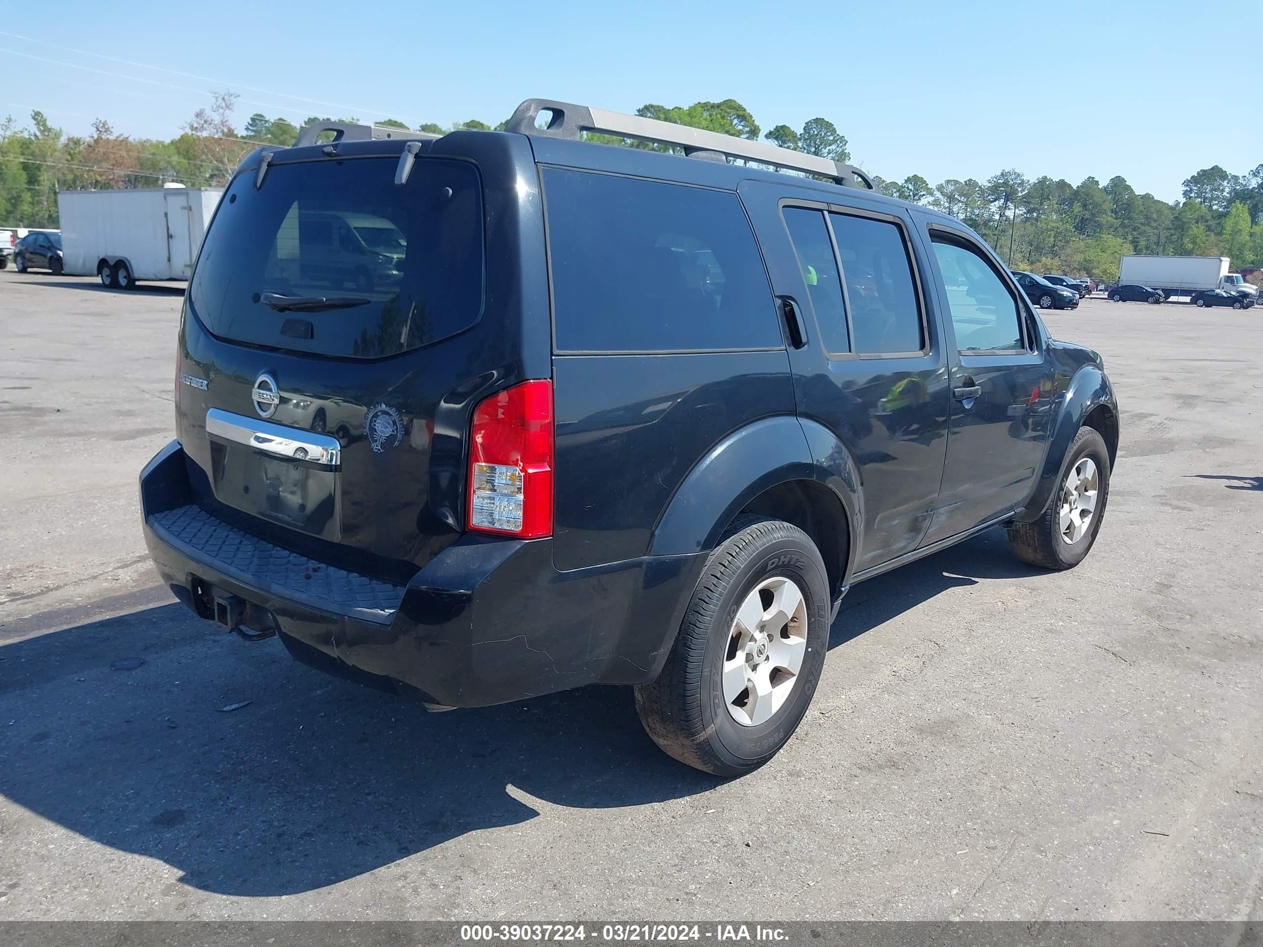 Photo 3 VIN: 5N1AR18B38C662134 - NISSAN PATHFINDER 